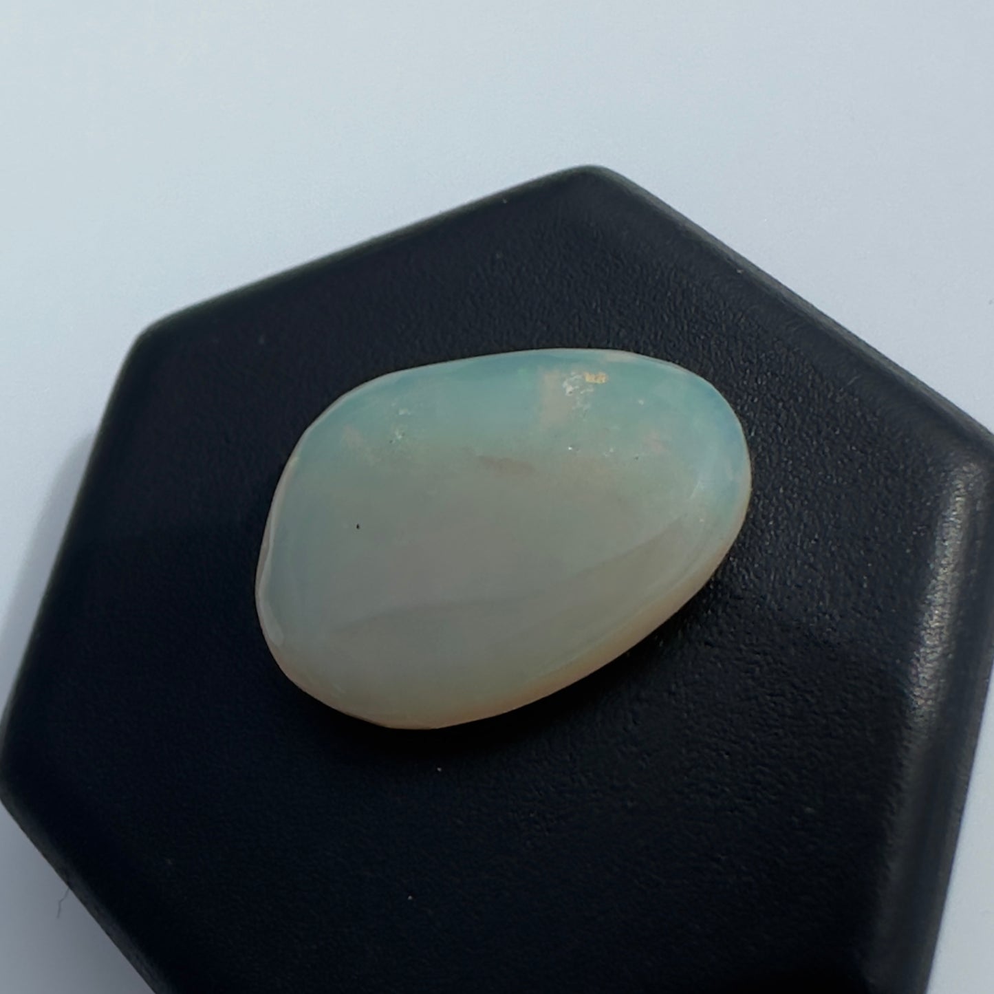 Coober Pedy Opal 2.4carat Solid Hand-Cut Luxury