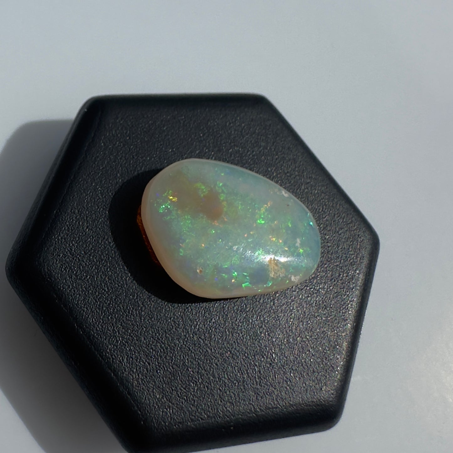 Coober Pedy Opal 2.4carat Solid Hand-Cut Luxury - Iona Opal Australia