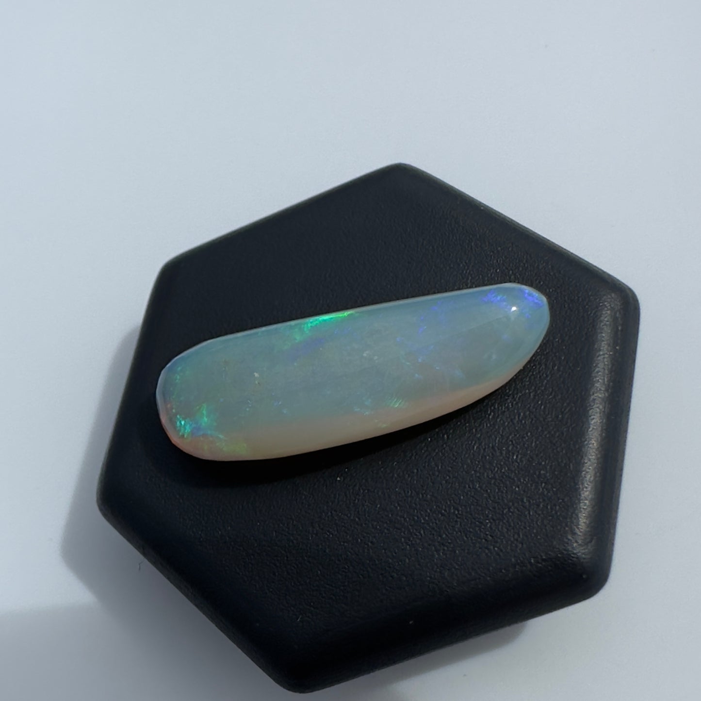 Lightning Ridge Opal 3.2carat Solid Hand-Cut Luxury