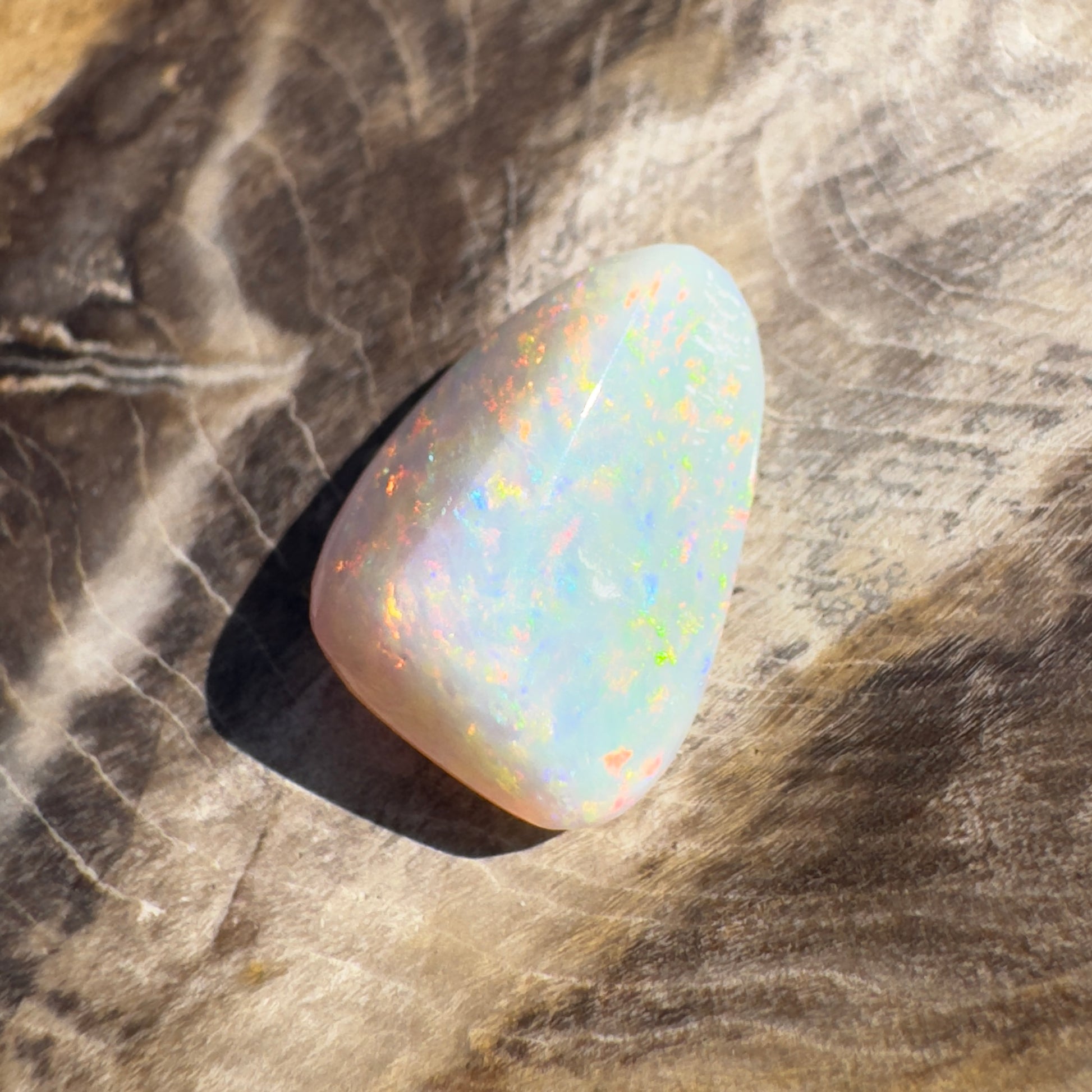 Coober Pedy Opal 4.1carat Solid Hand-Cut - Iona Opal Australia