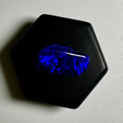 Lightning Ridge Black Opal 2.3carat Solid Hand-Cut Luxury | Iona Opal Australia