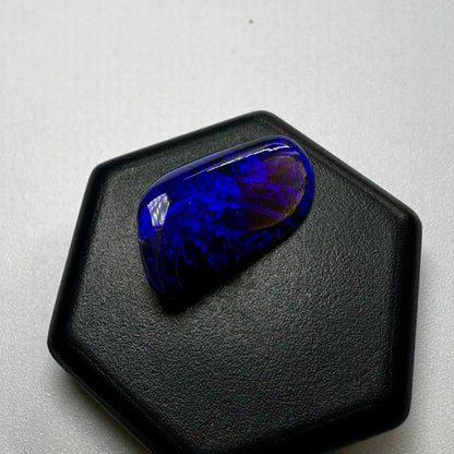 Lightning Ridge Black Opal 2.3carat Solid Hand-Cut Luxury | Iona Opal Australia