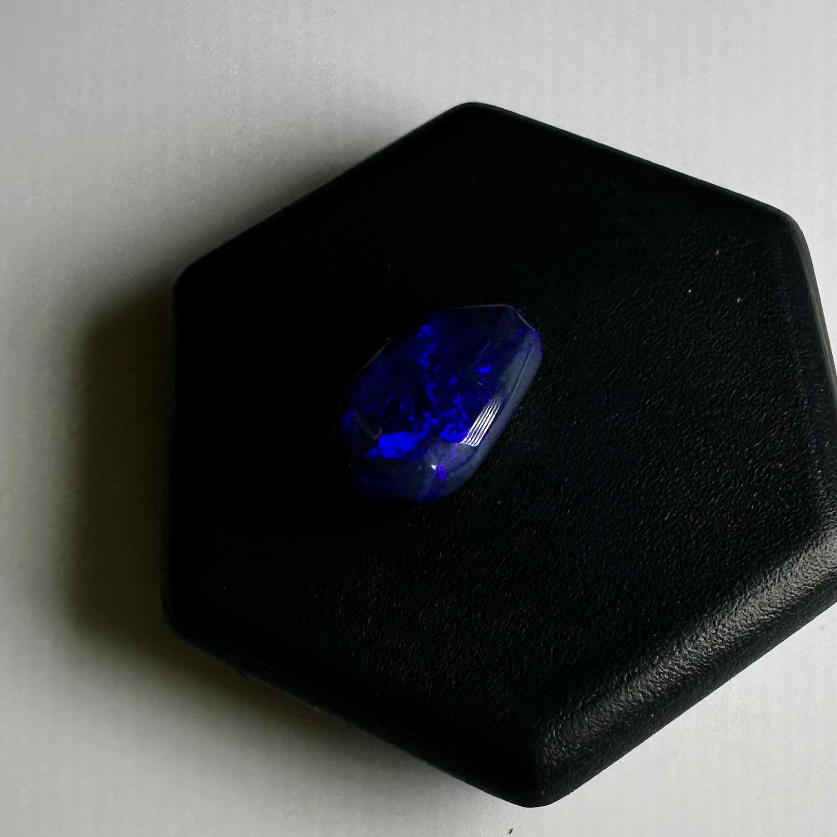 Lightning Ridge Black Opal 1.0carat Solid Hand-Cut Luxury | Iona Opal Australia