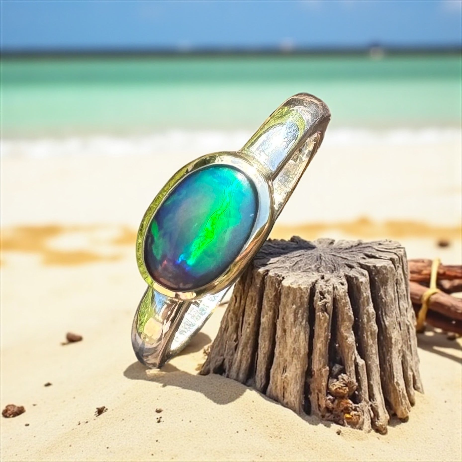 Coral Bay Glow - 1.7ct Solid Lightning Ridge Black Opal Two-Tone 9ct Gold & 925 Sterling Silver Ring