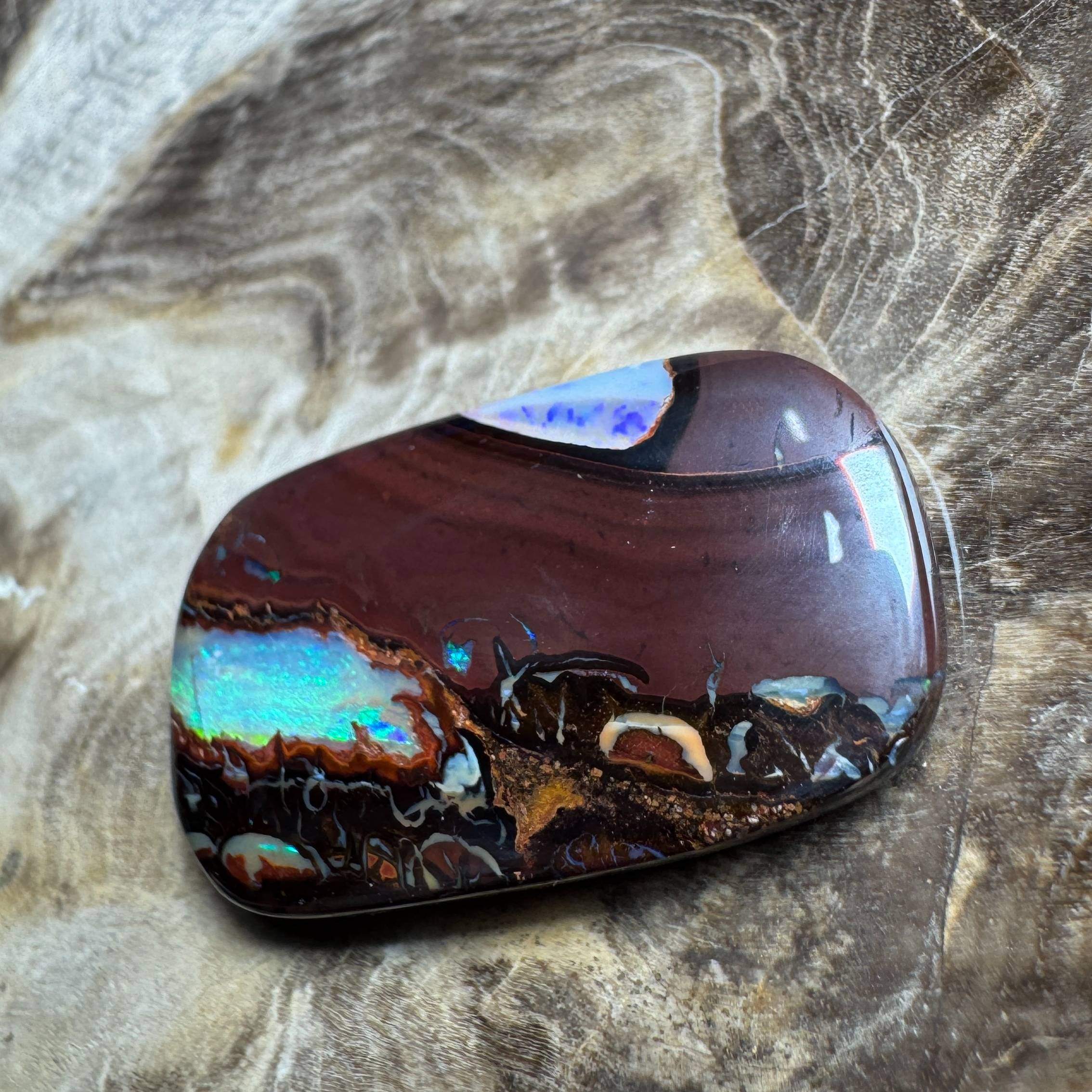 16.9ct Hand-cut Queensland Boulder Opal