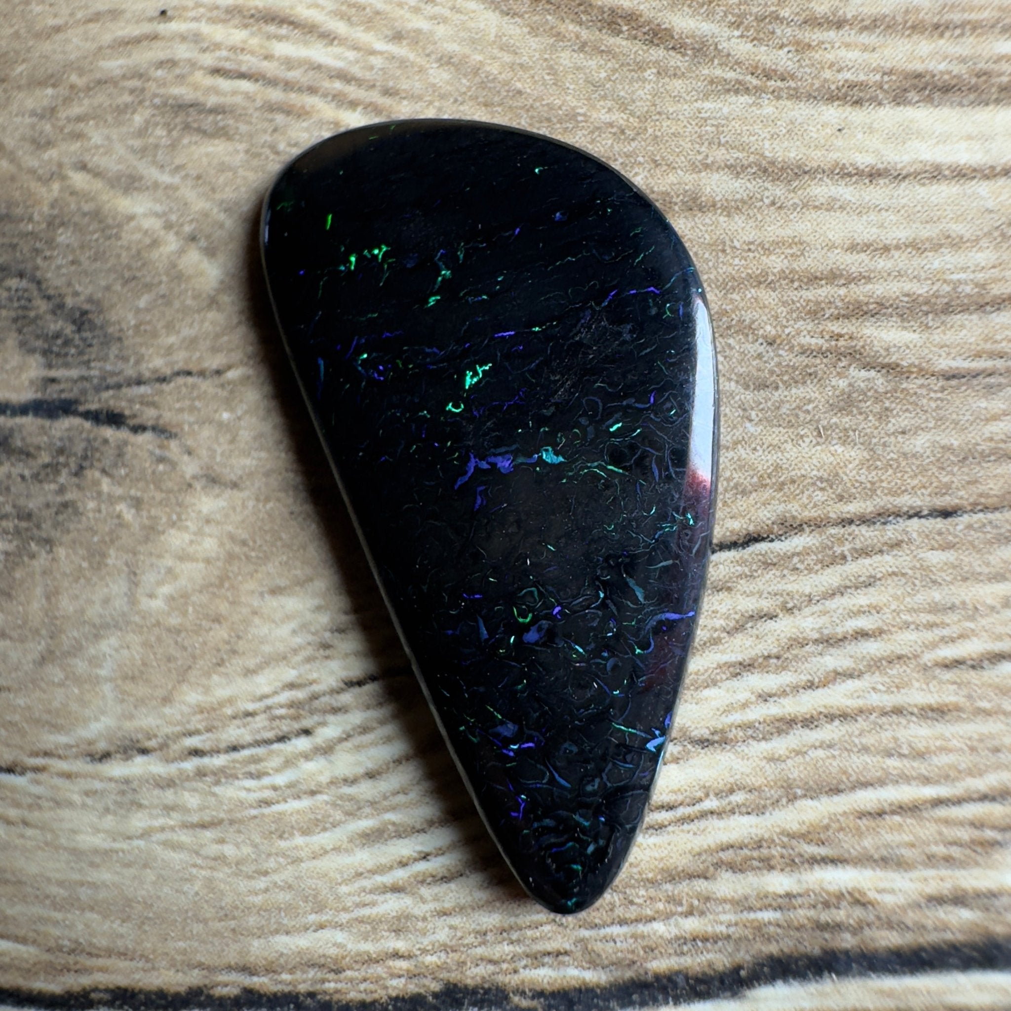 Andamooka Matrix Opal 10.6carat Solid Hand - Cut