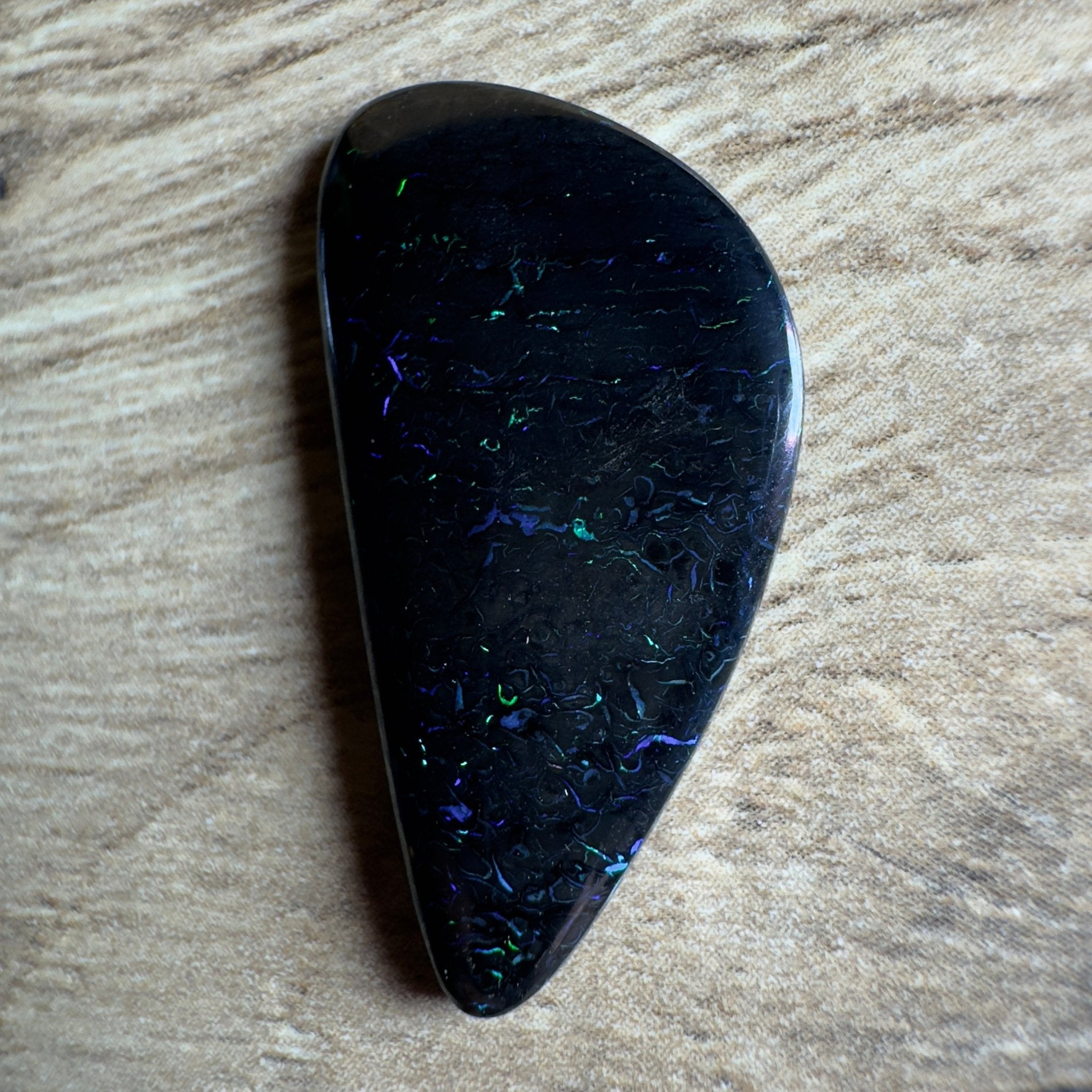 Andamooka Matrix Opal 10.6carat Solid Hand - Cut