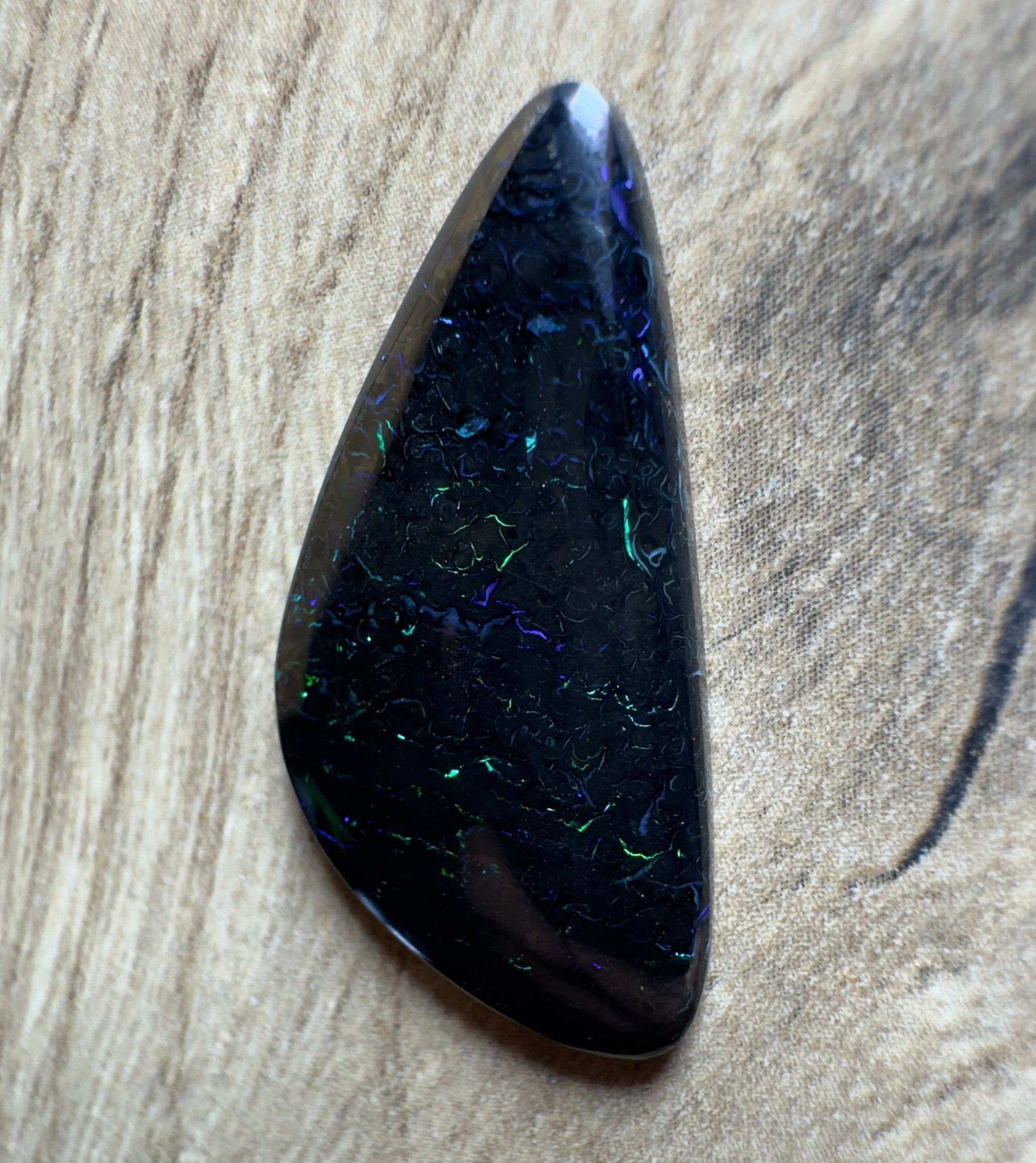 Andamooka Matrix Opal 10.6carat Solid Hand - Cut