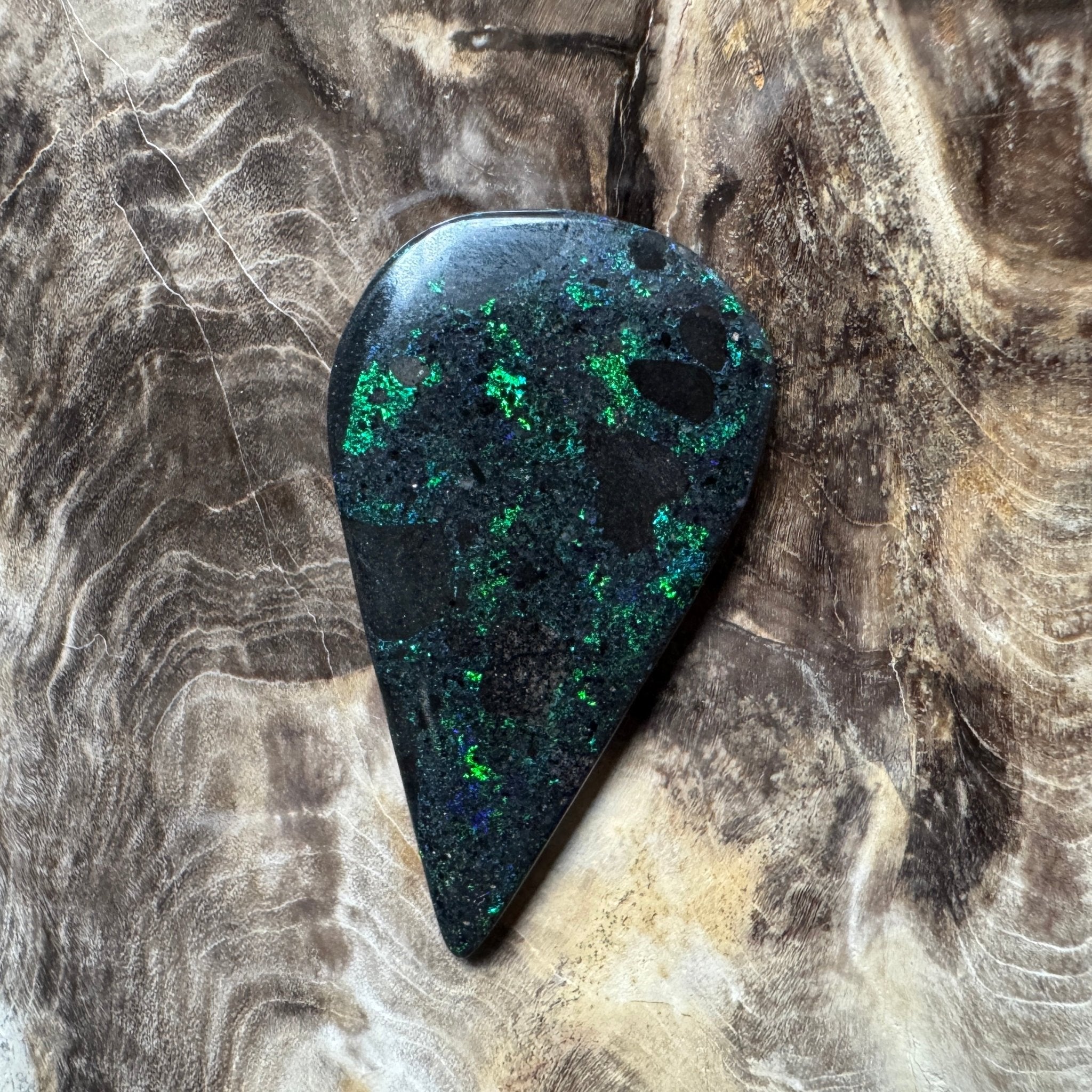 Andamooka Matrix Opal 11.9carat Solid Hand - Cut