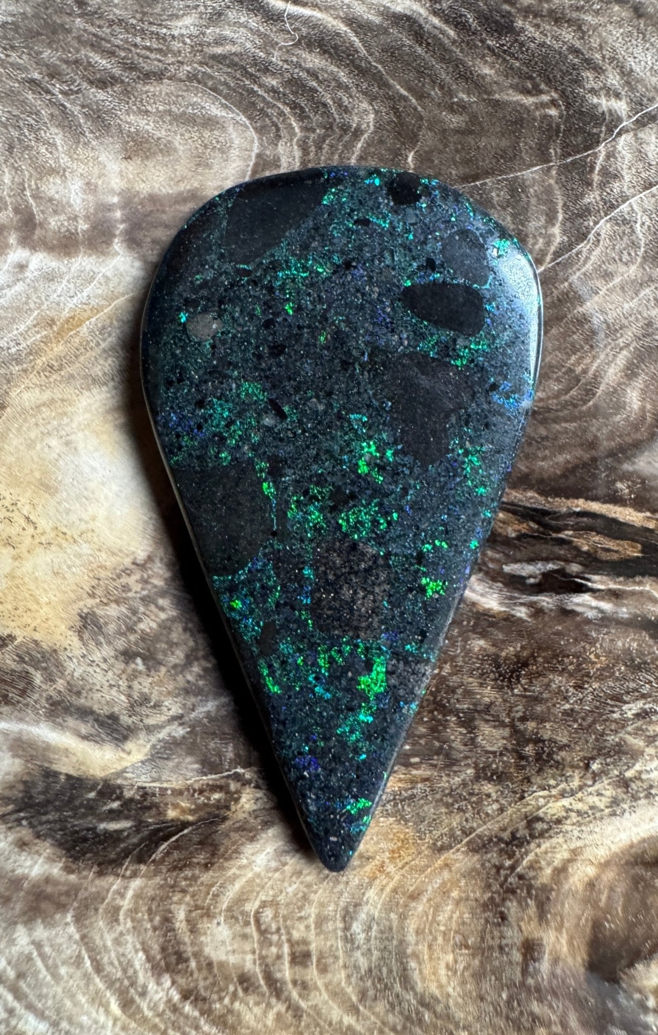 Andamooka Matrix Opal 11.9carat Solid Hand - Cut