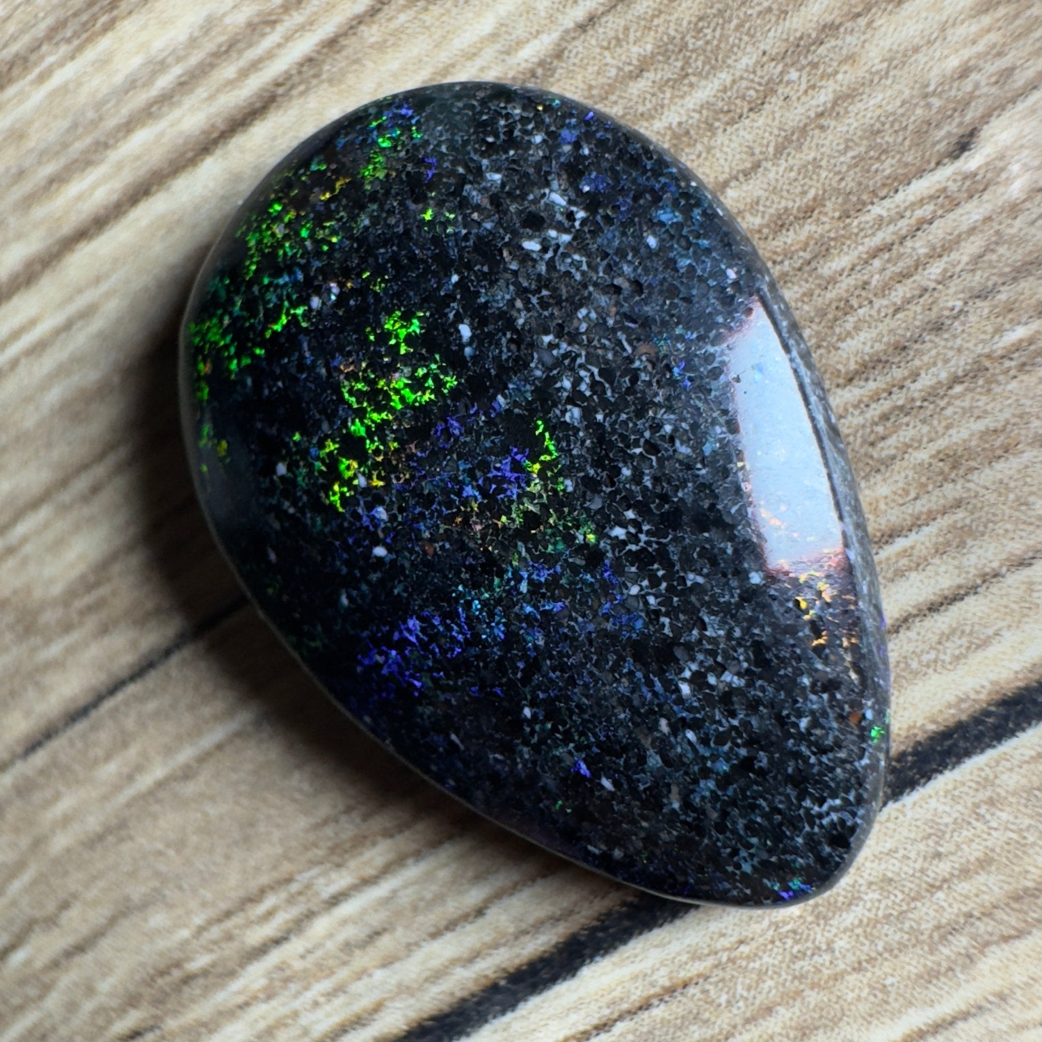 Andamooka Matrix Opal 23.5carat Solid Hand - Cut