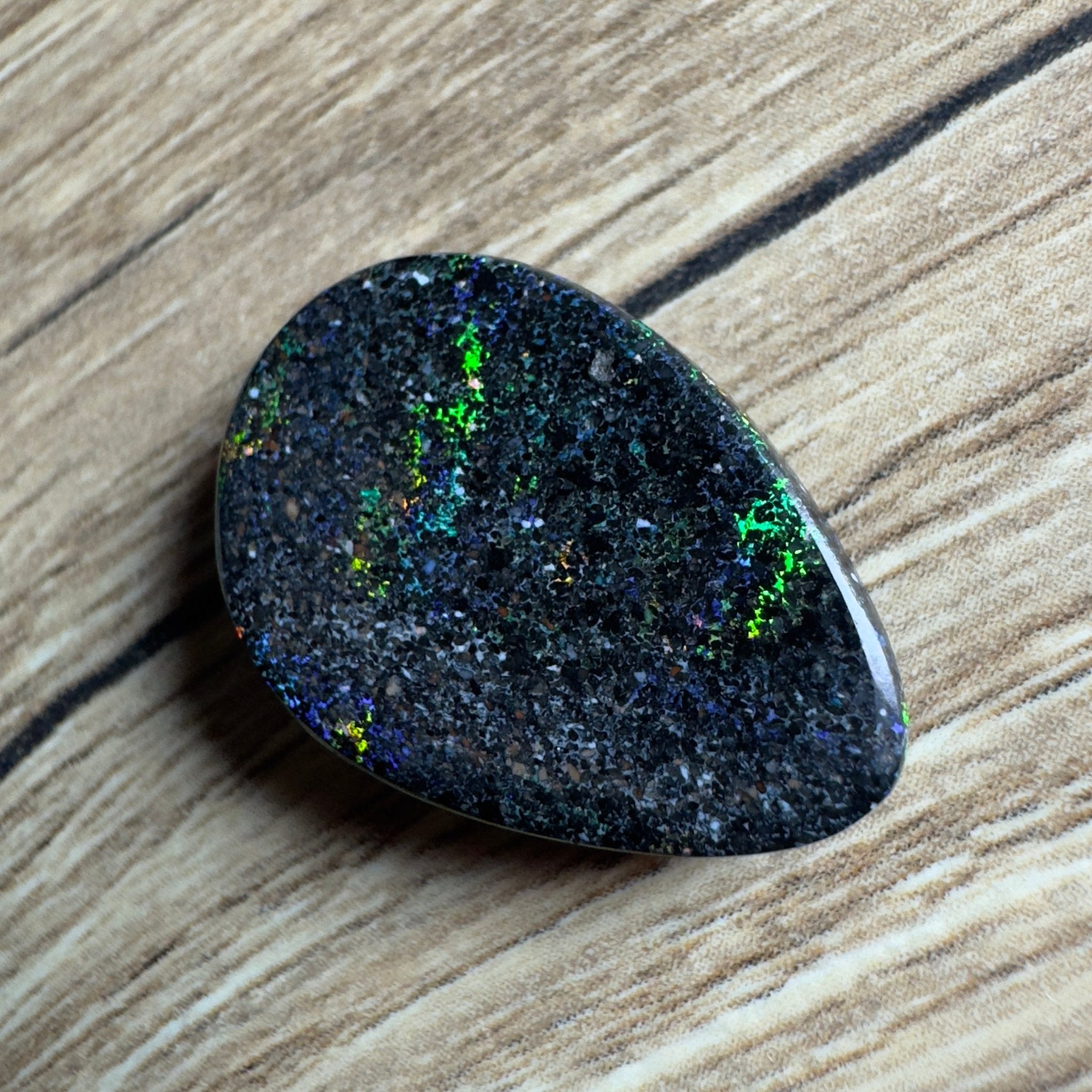 Andamooka Matrix Opal 23.5carat Solid Hand - Cut