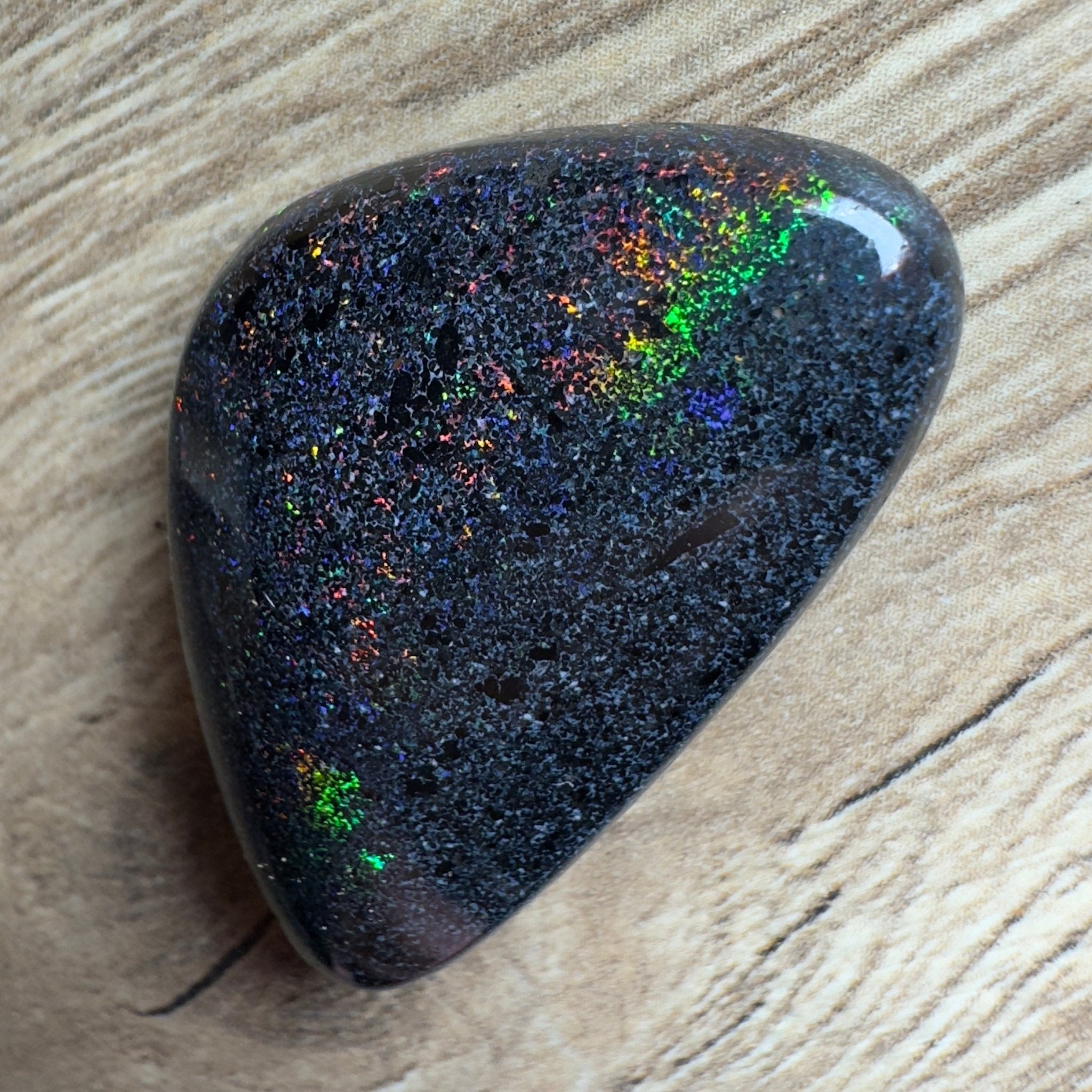 Andamooka Matrix Opal 39.6carat Solid Hand - Cut