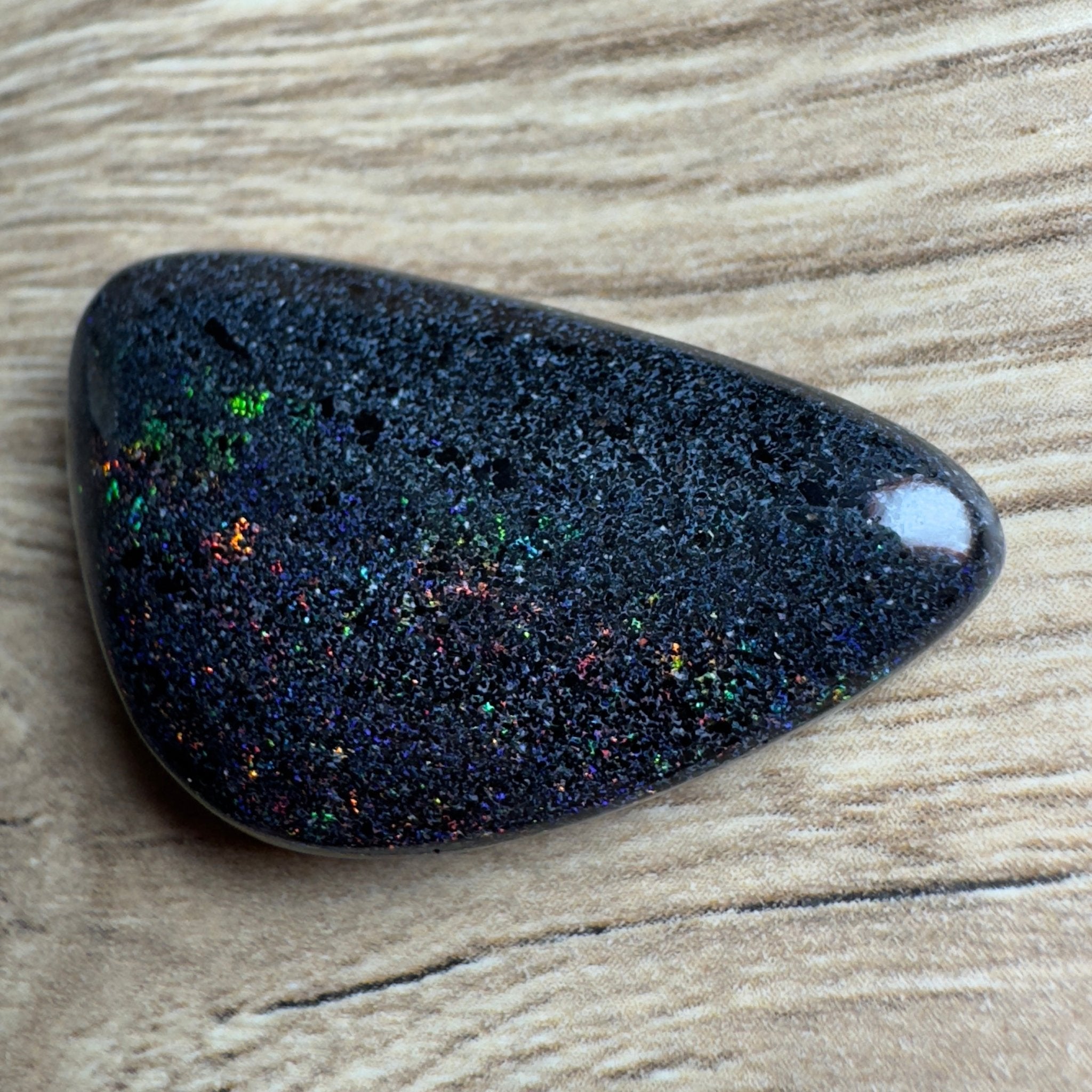 Andamooka Matrix Opal 39.6carat Solid Hand - Cut