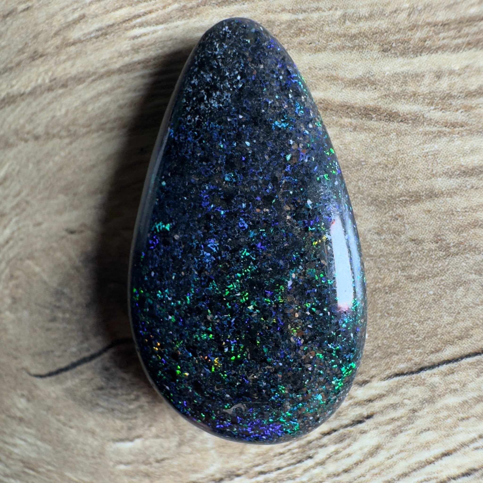 Andamooka Matrix Opal 43.9carat Solid Hand - Cut