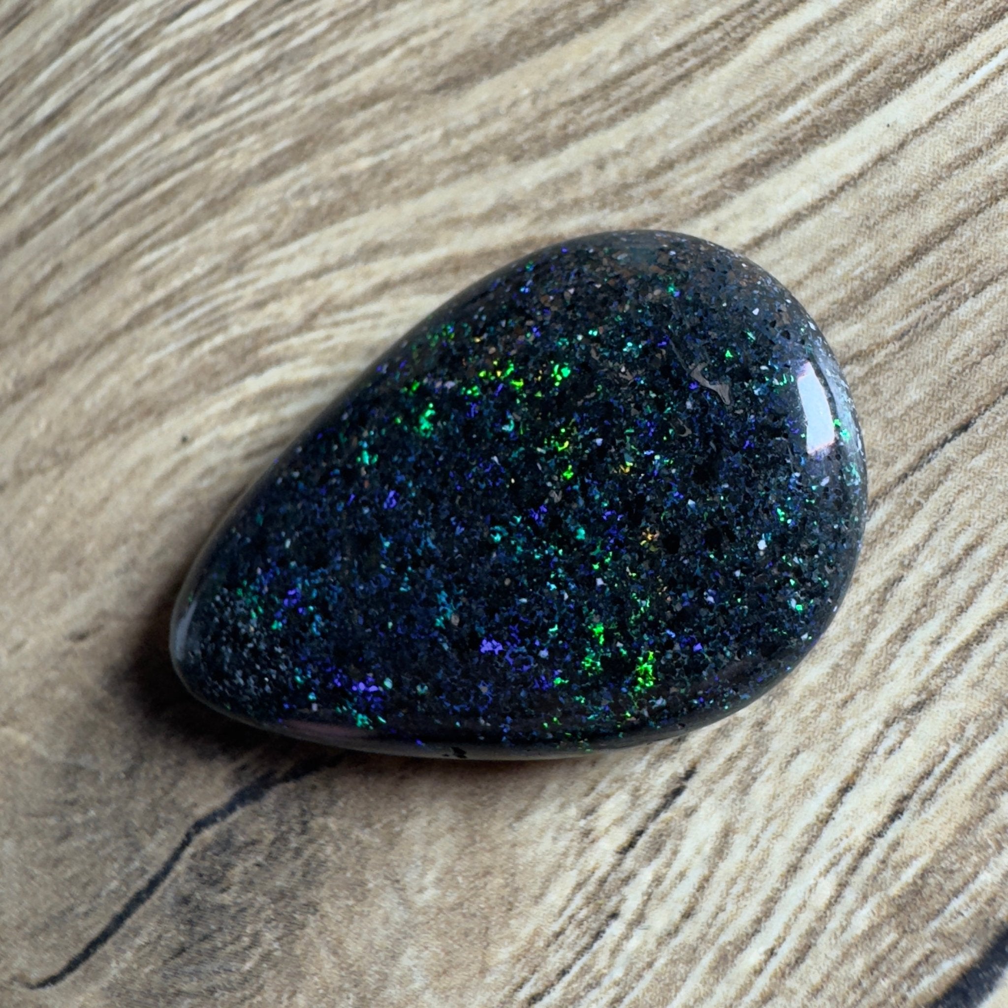 Andamooka Matrix Opal 43.9carat Solid Hand - Cut