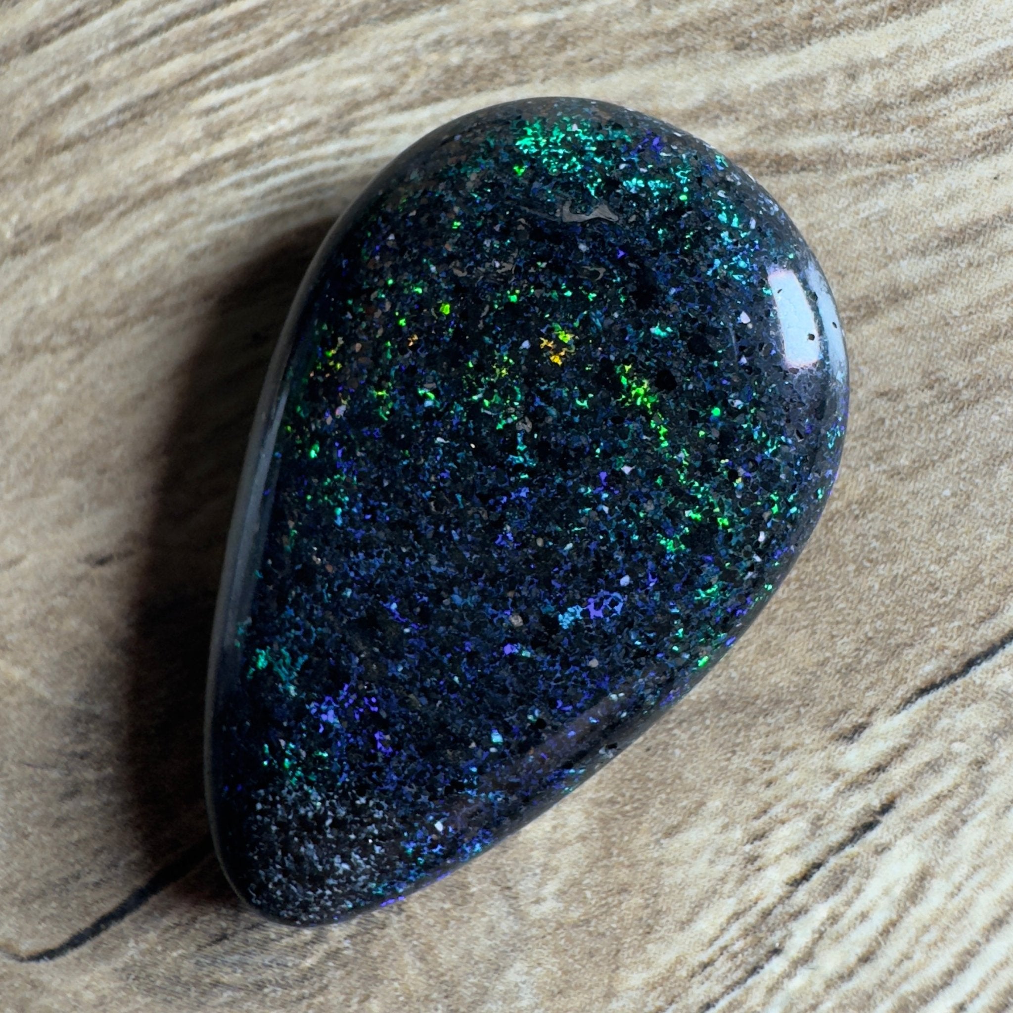 Andamooka Matrix Opal 43.9carat Solid Hand - Cut