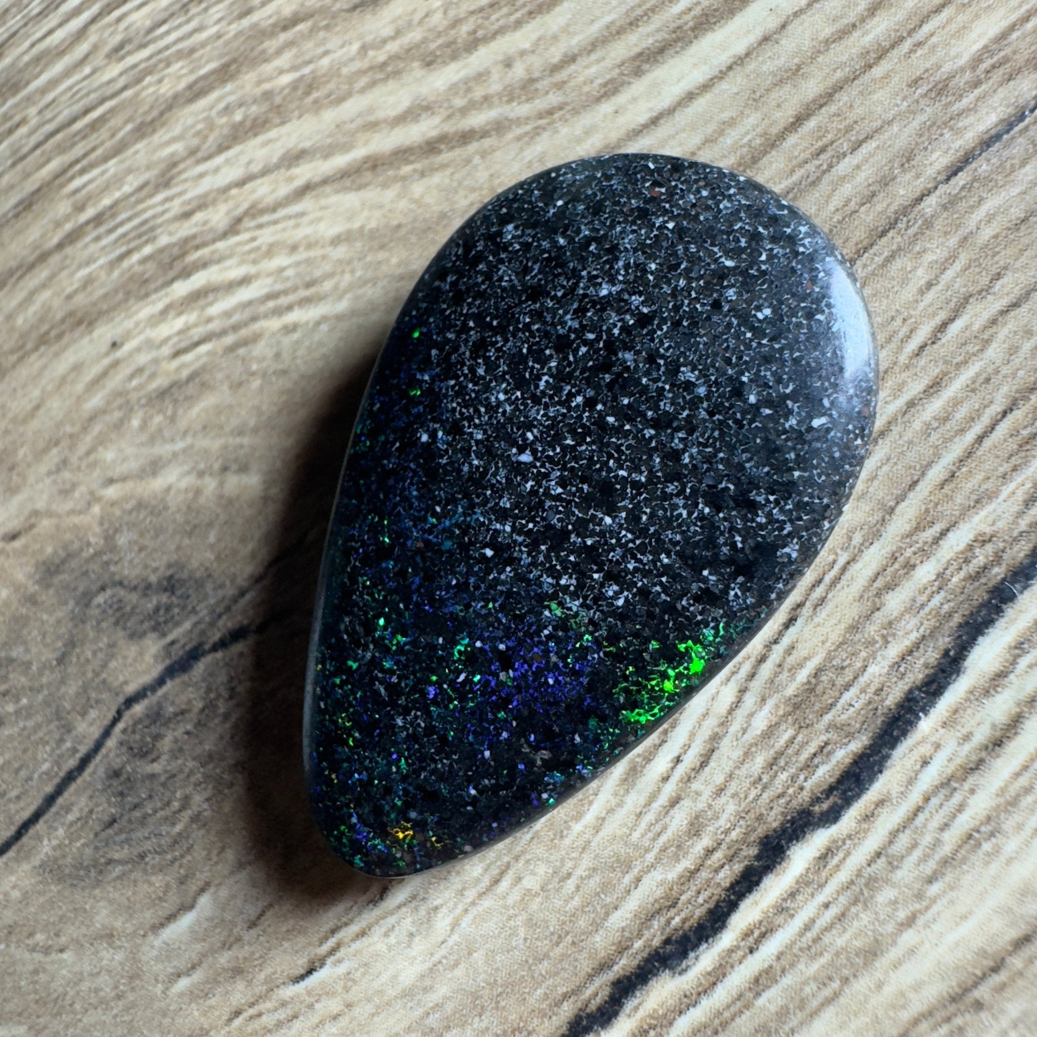 Andamooka Matrix Opal 43.9carat Solid Hand - Cut