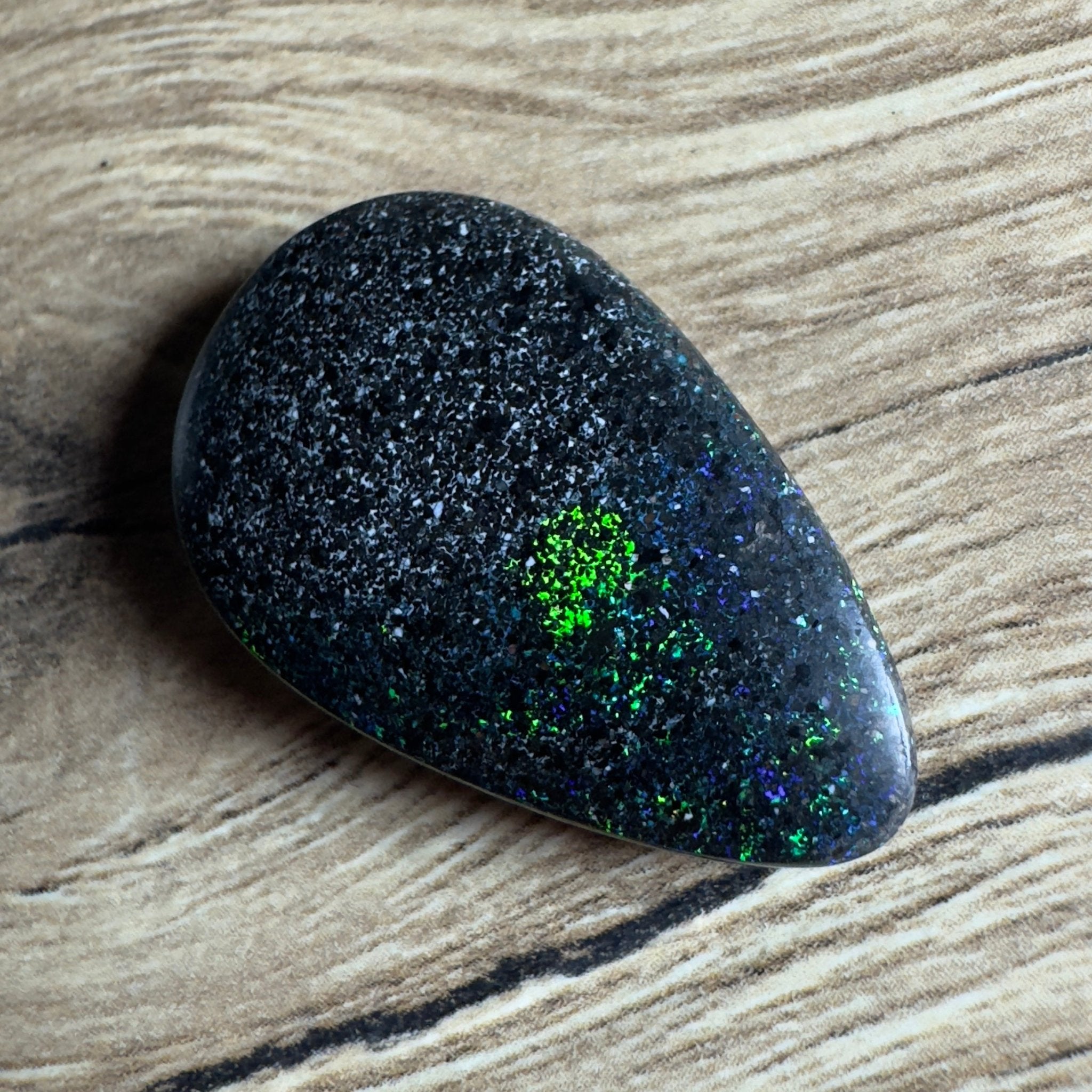 Andamooka Matrix Opal 43.9carat Solid Hand - Cut