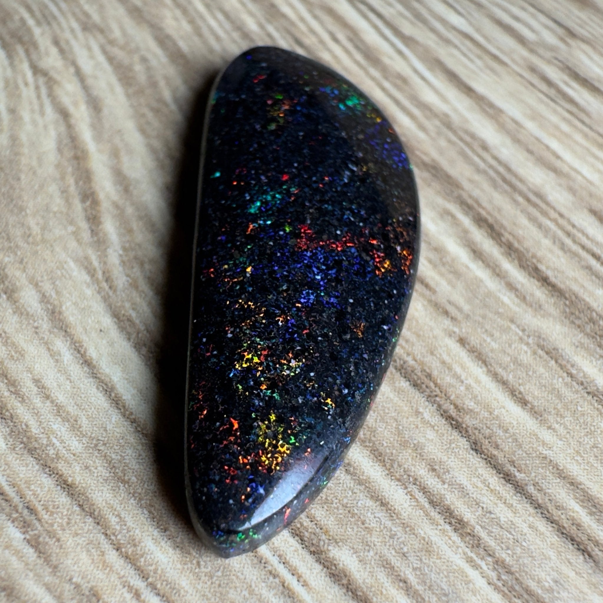 Andamooka Matrix Opal 9.7carat Solid Hand - Cut