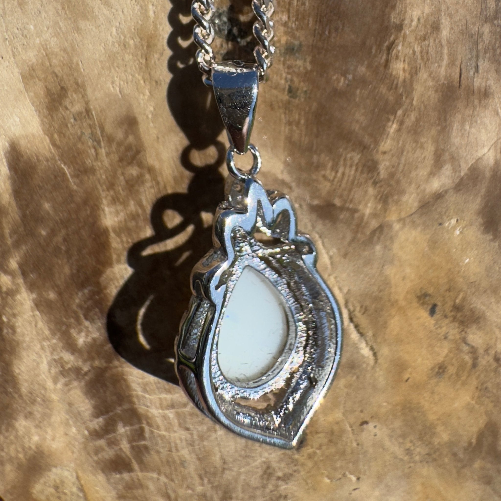 Anna Creek Light ~ 0.8ct Coober Pedy Opal 925 Silver Pendant