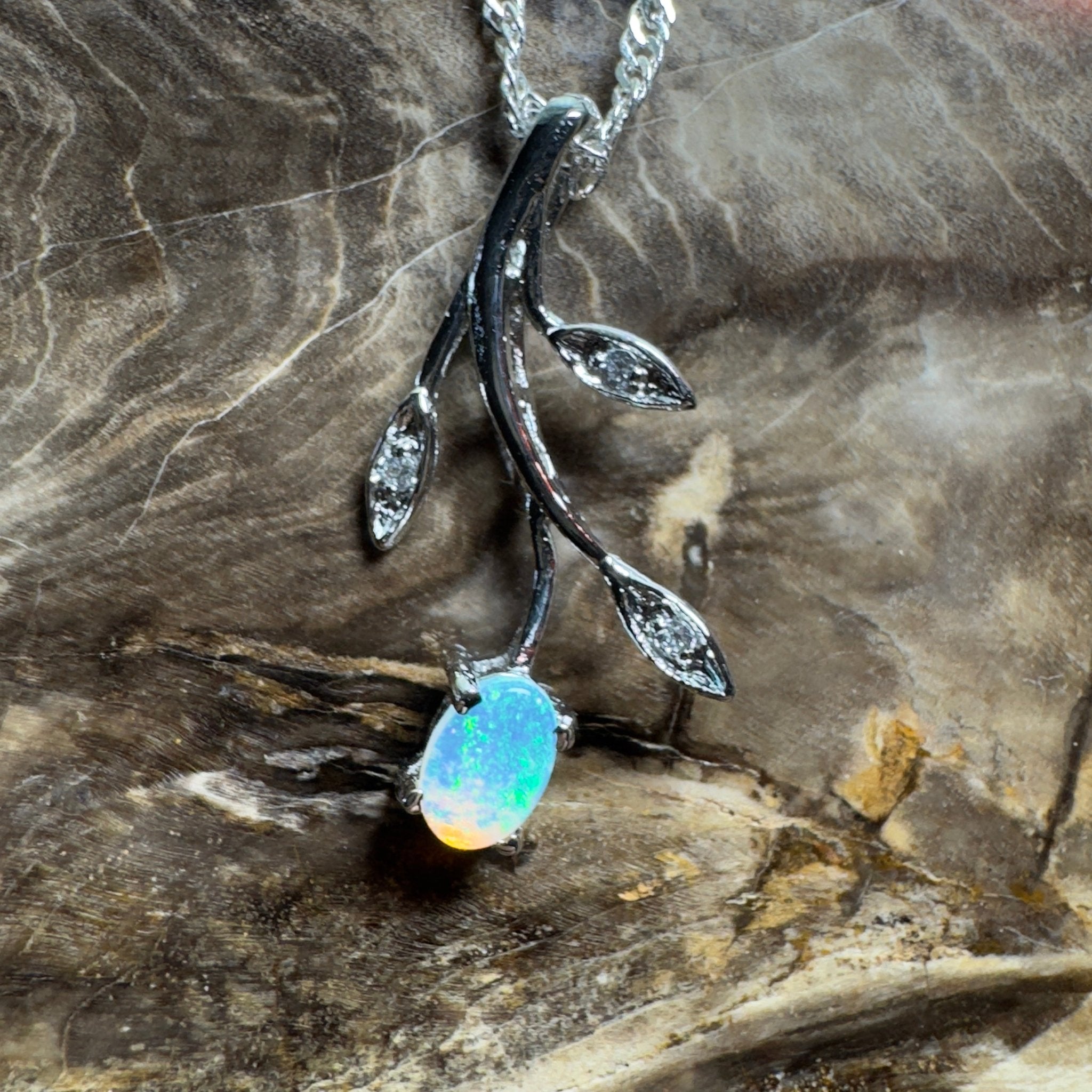 Arafura Flow ~ 0.4ct Lightning Ridge Opal 925 Silver Pendant