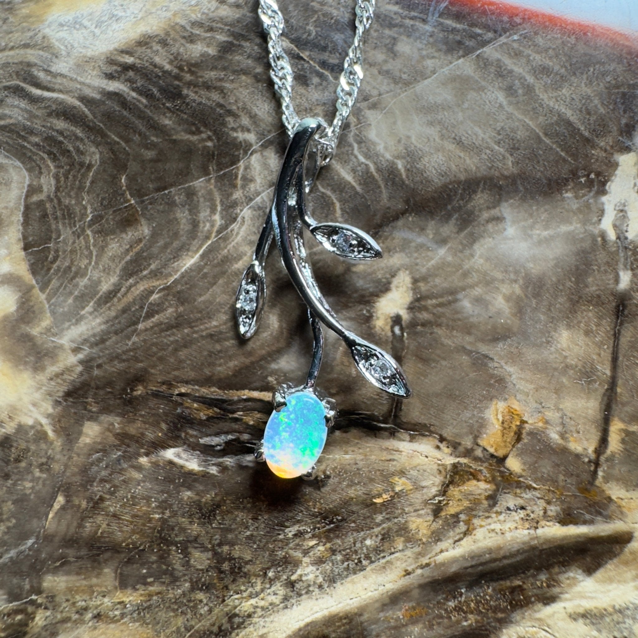 Arafura Flow ~ 0.4ct Lightning Ridge Opal 925 Silver Pendant