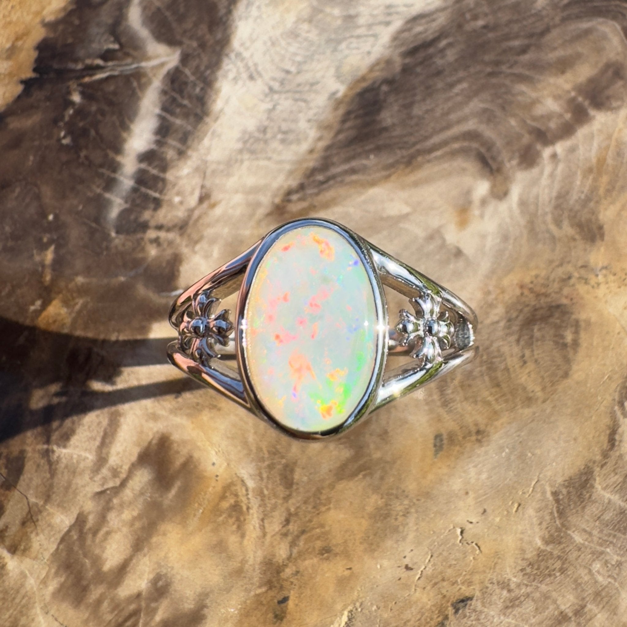 Arckaringa Gleam ~ 1.4ct Solid Coober Pedy Opal 925 Sterling Silver Ring