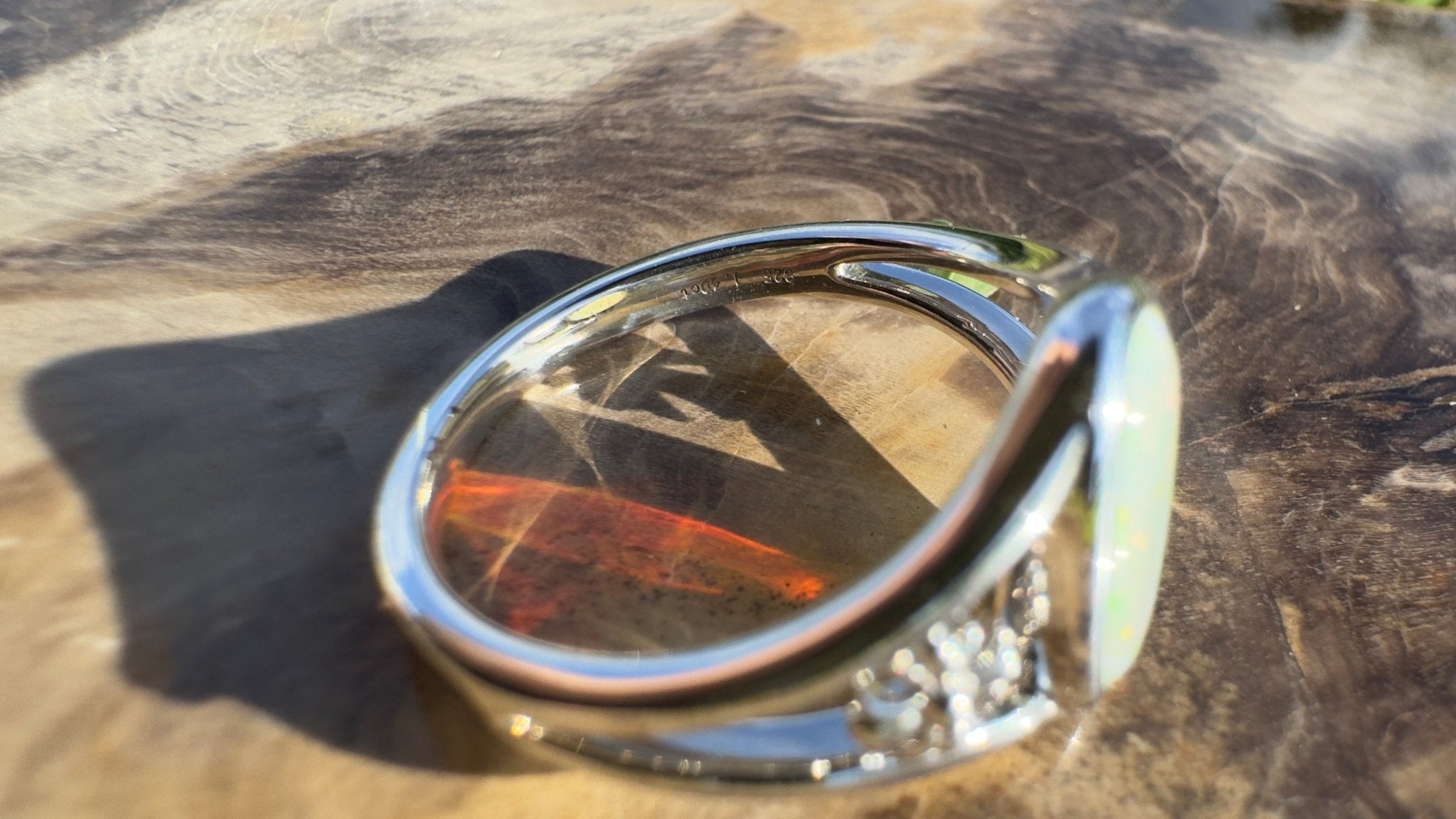 Arckaringa Gleam ~ 1.4ct Solid Coober Pedy Opal 925 Sterling Silver Ring