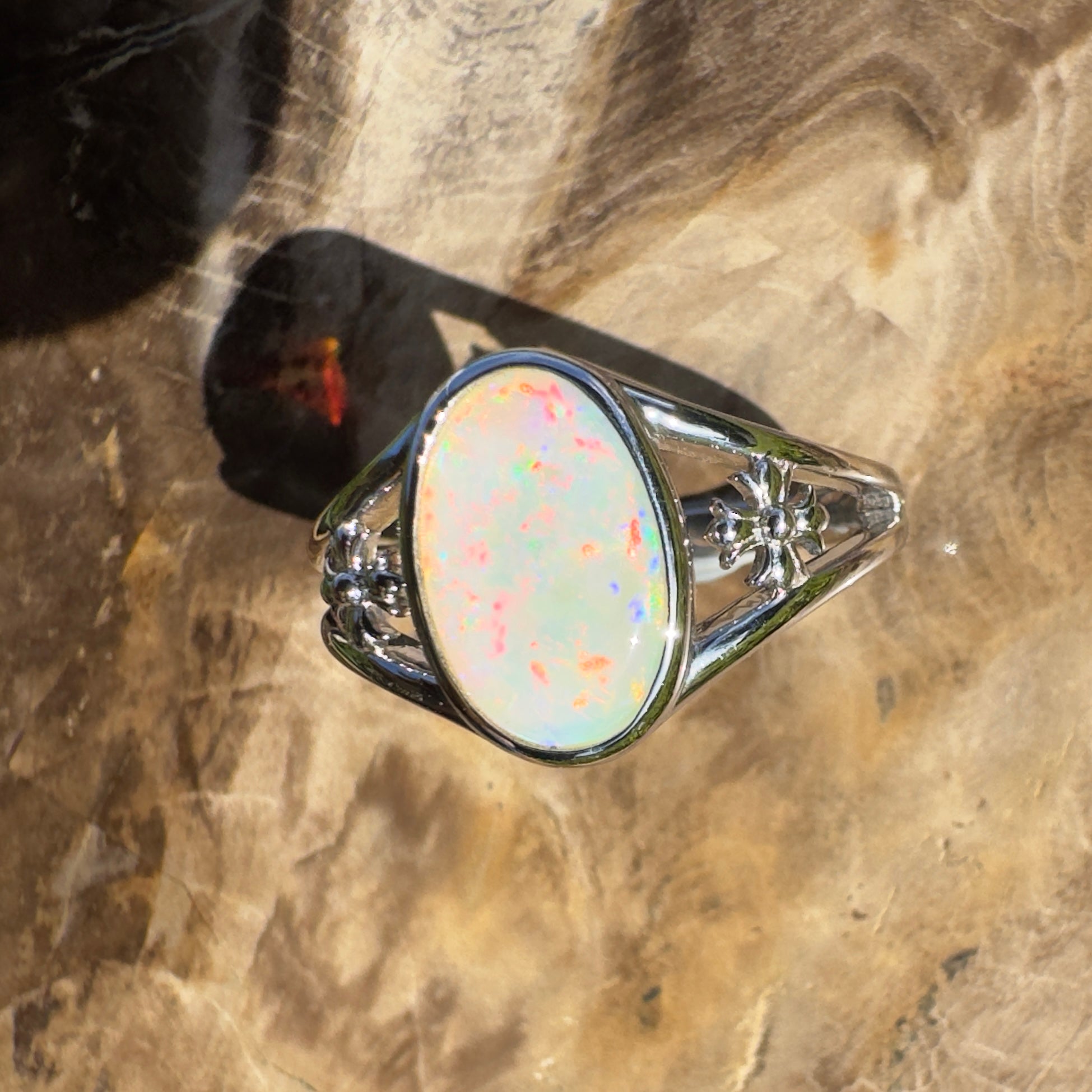 Arckaringa Gleam ~ 1.4ct Solid Coober Pedy Opal 925 Sterling Silver Ring