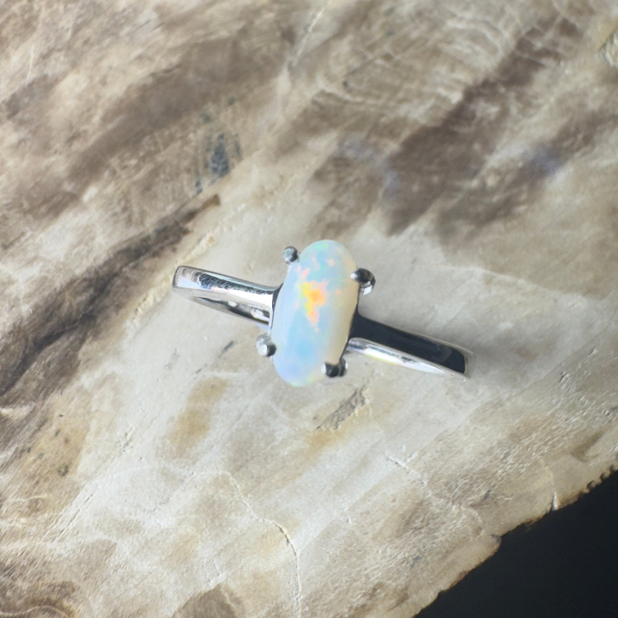 Arid Ridge Promise – 0.4ct Mintabie Opal Ring