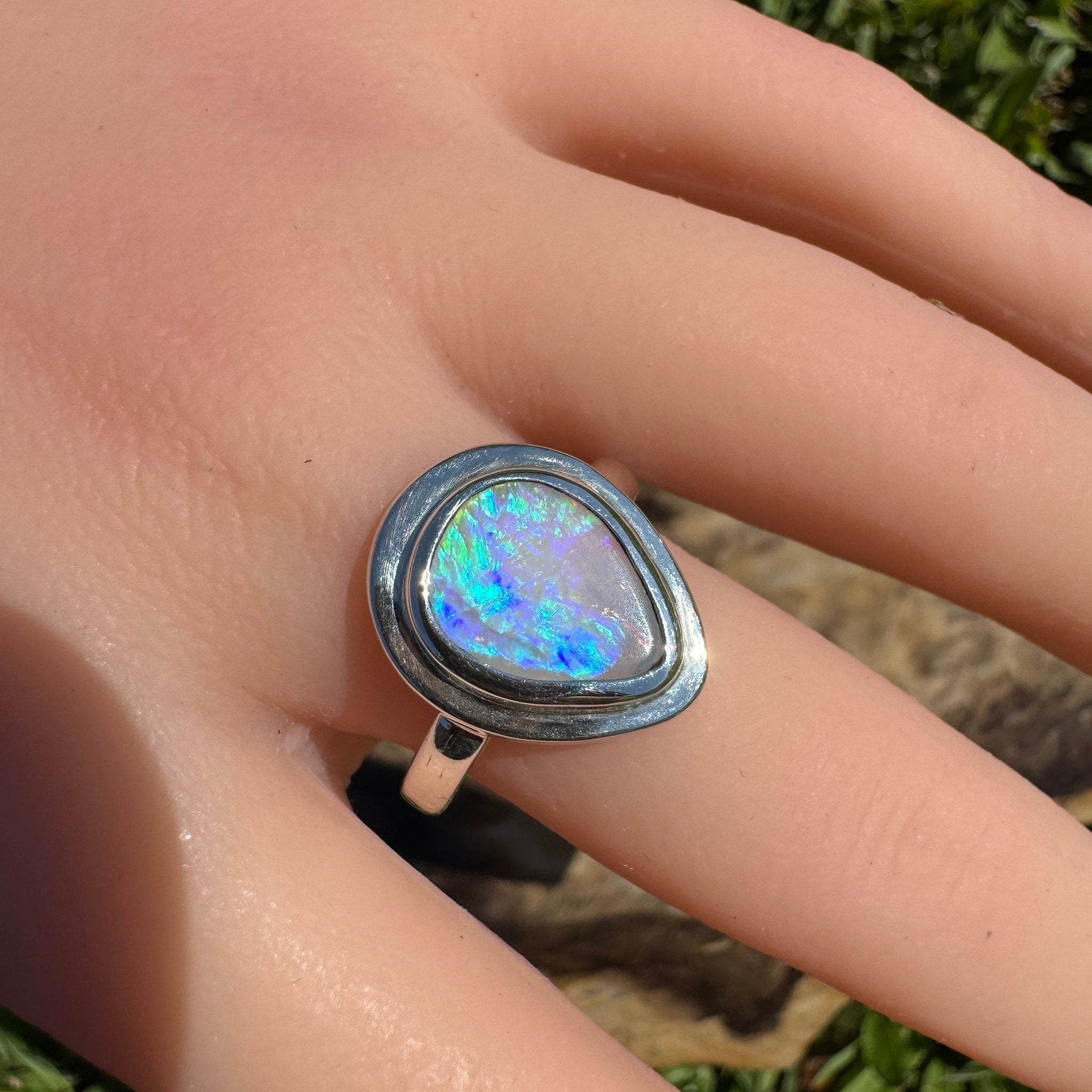 Aurora Fire ~ 1.7ct Coober Pedy Solid Light Opal Ring – Sterling Silver Flow
