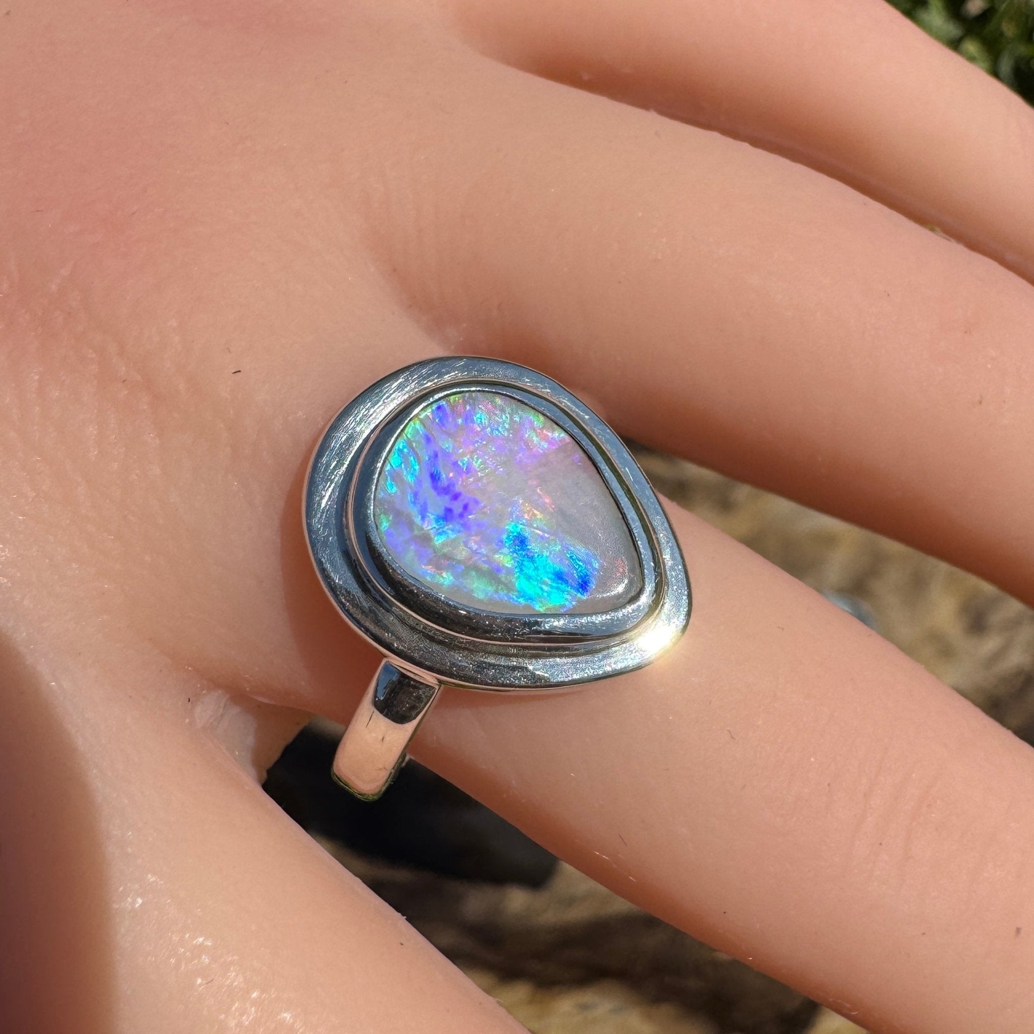 Aurora Fire ~ 1.7ct Coober Pedy Solid Light Opal Ring – Sterling Silver Flow