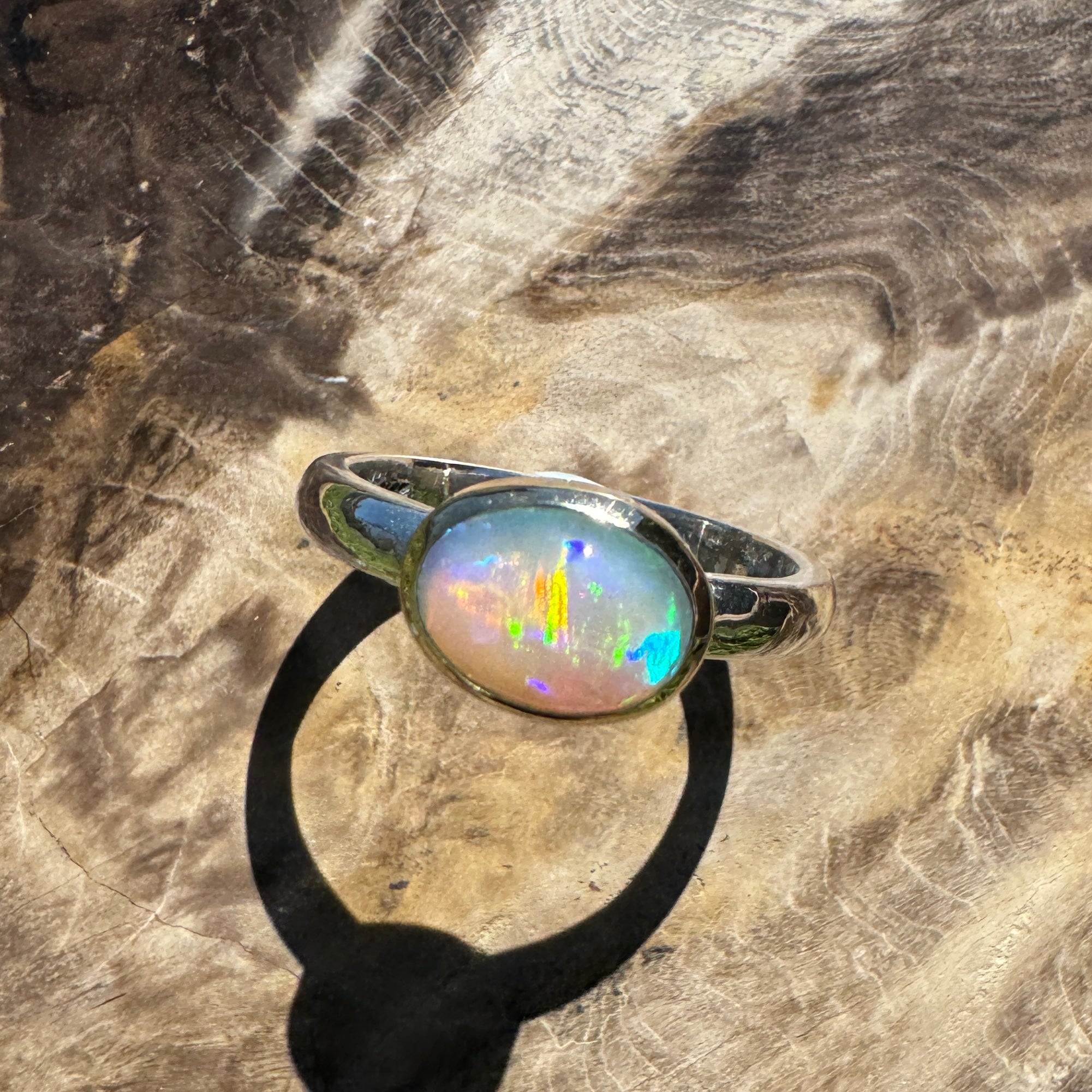 Aurora Gleam - 2.1ct Solid Lightning Ridge Opal Two - Tone 10k Gold & 925 Sterling Silver Ring.
