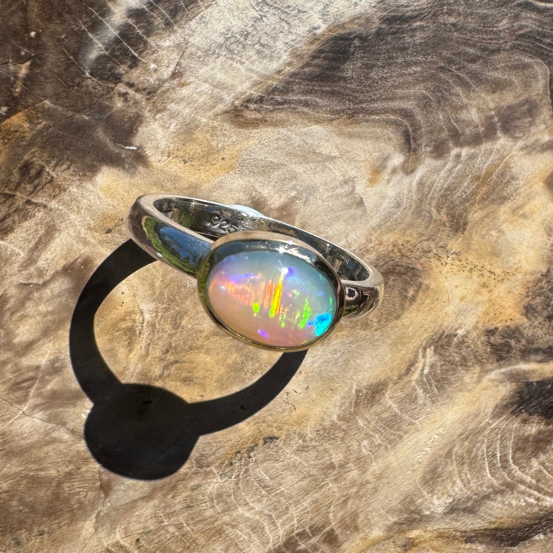 Aurora Gleam - 2.1ct Solid Lightning Ridge Opal Two - Tone 10k Gold & 925 Sterling Silver Ring.