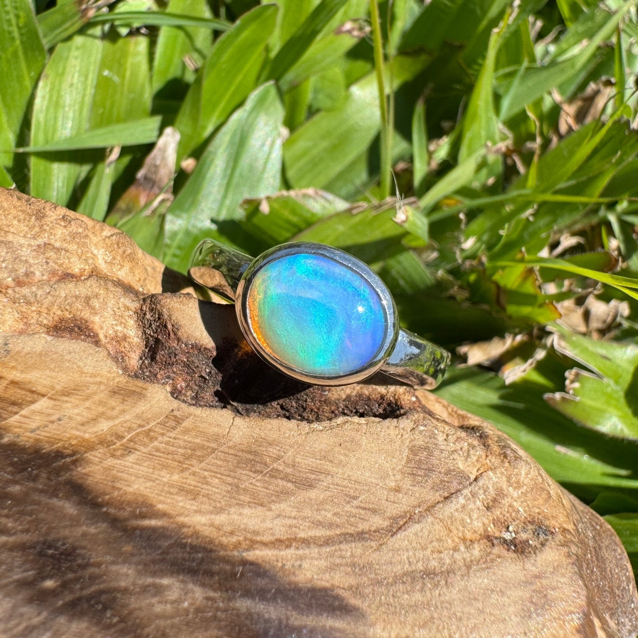 Aurora Glow ~ Lightning Ridge 1.2ct Solid Crystal Opal Ring – Sterling Silver Radiance.