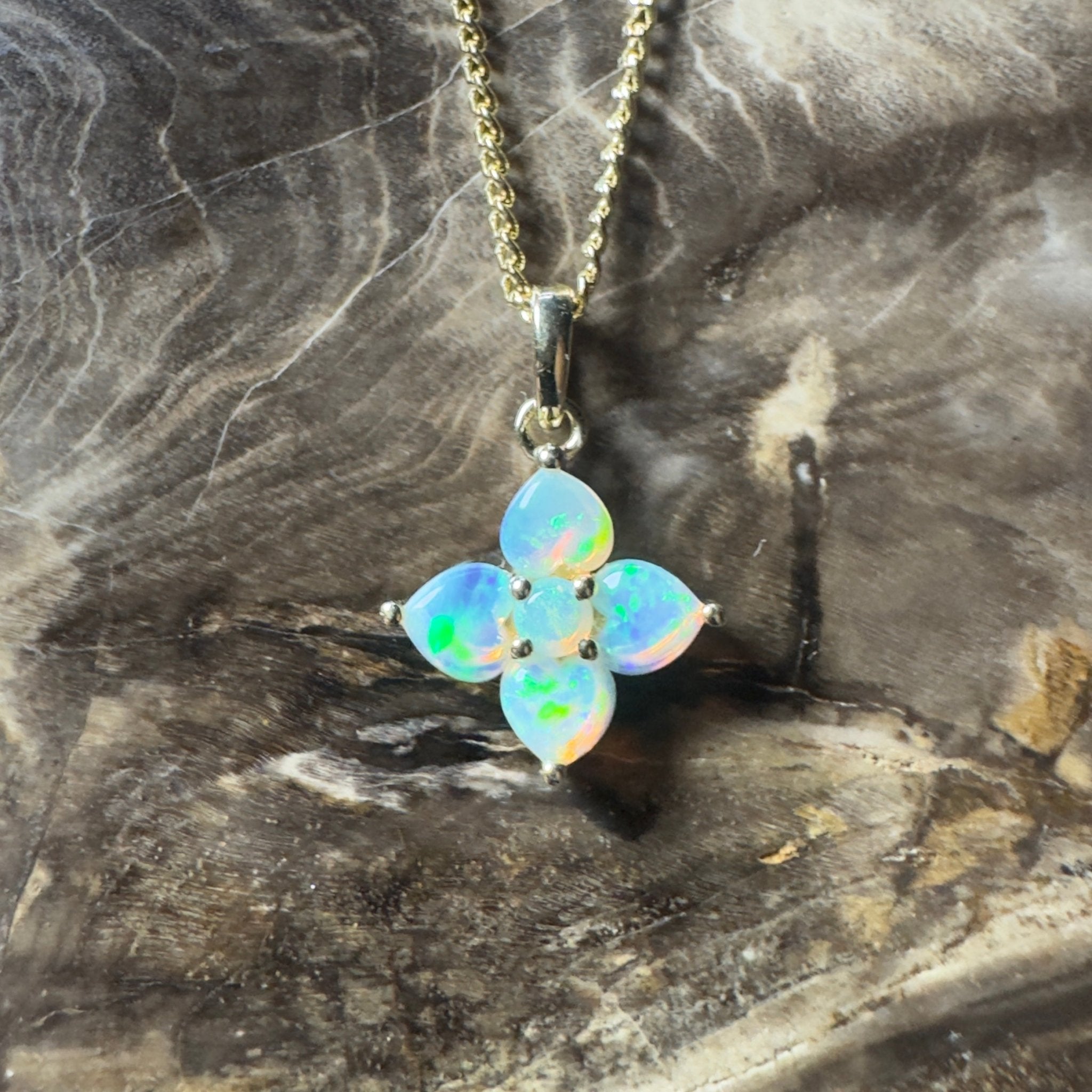 Banksia Light ~ 9ct Solid Gold 0.4ct Coober Pedy Crystal Opal Pendant