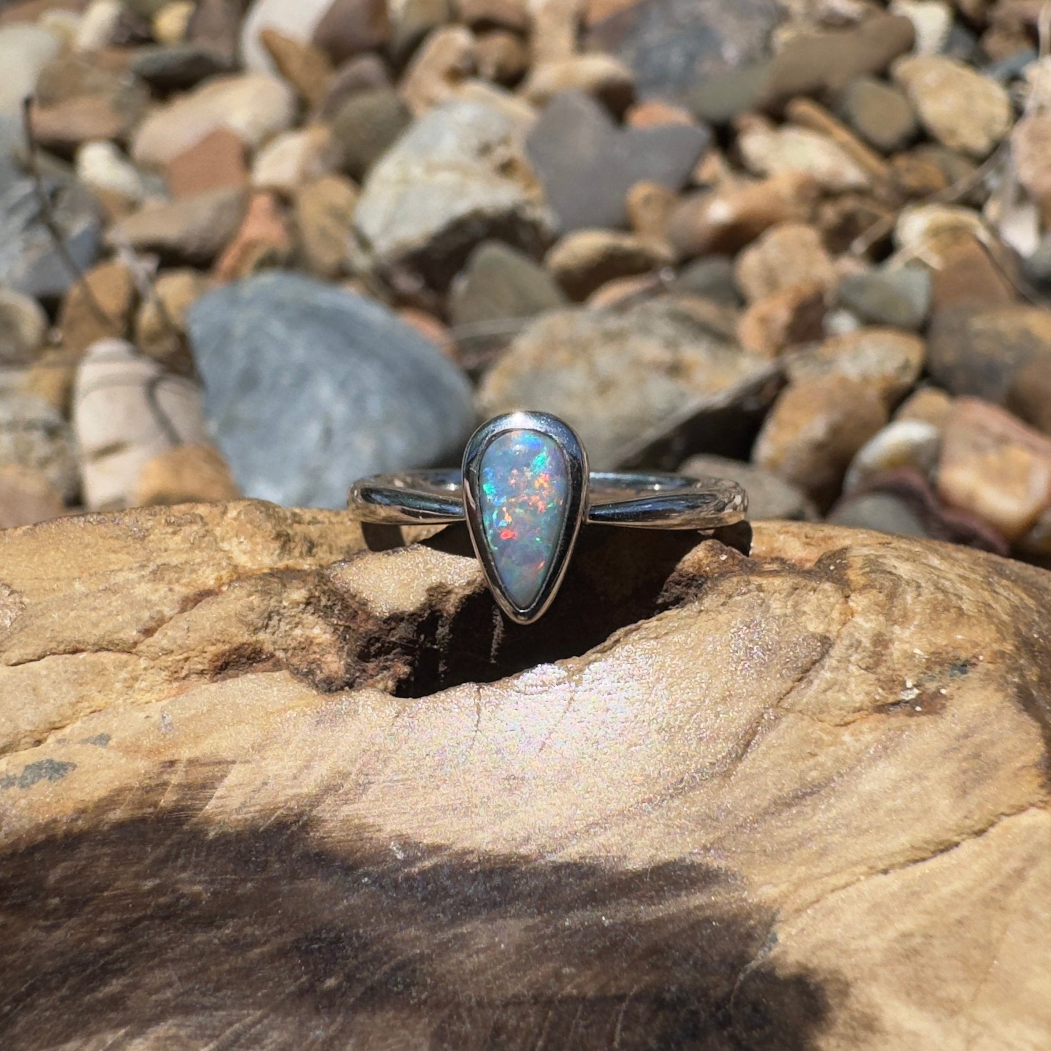 Barossa Fire Field – 0.6ct Lightning Ridge Opal 925 Silver Ring