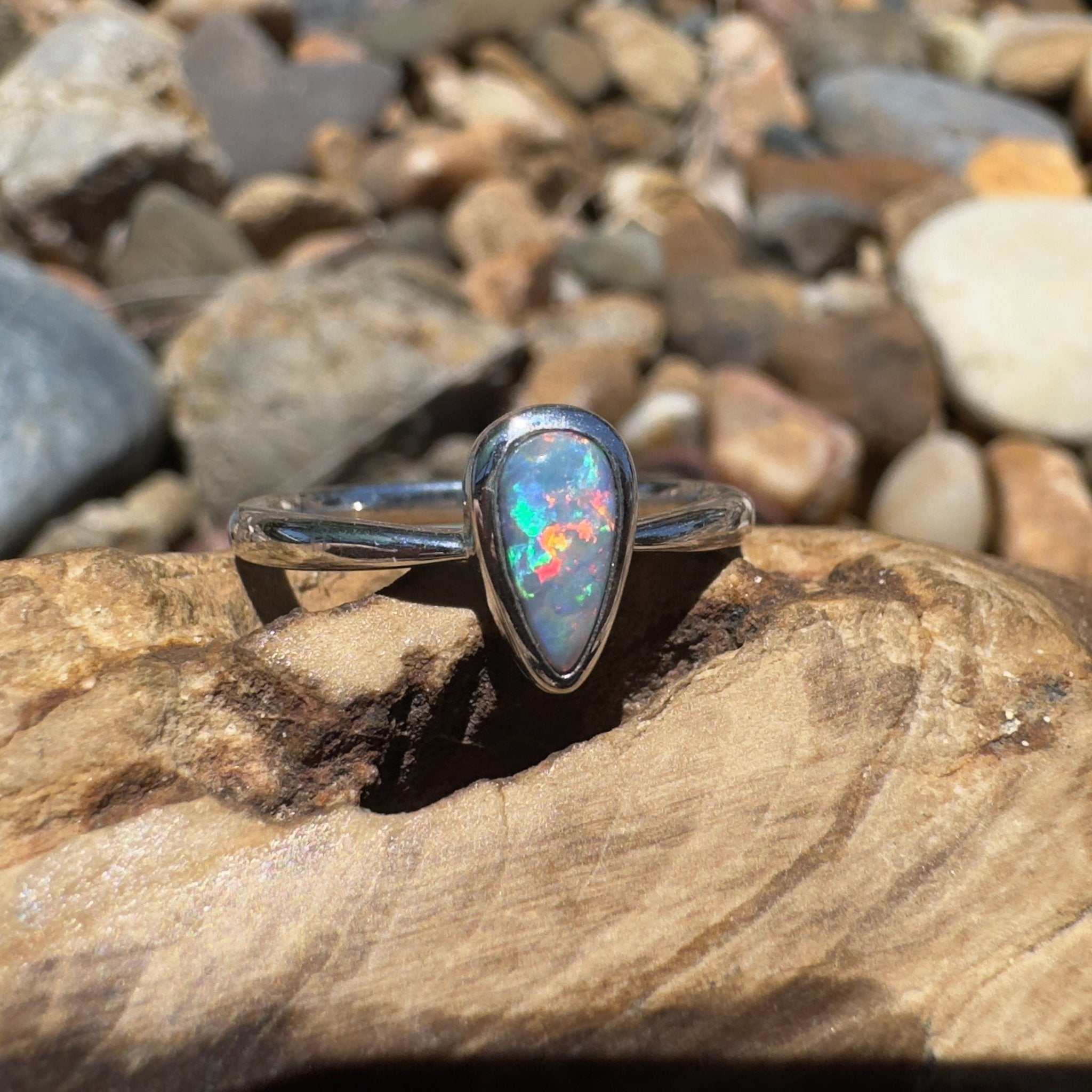 Barossa Fire Field – 0.6ct Lightning Ridge Opal 925 Silver Ring