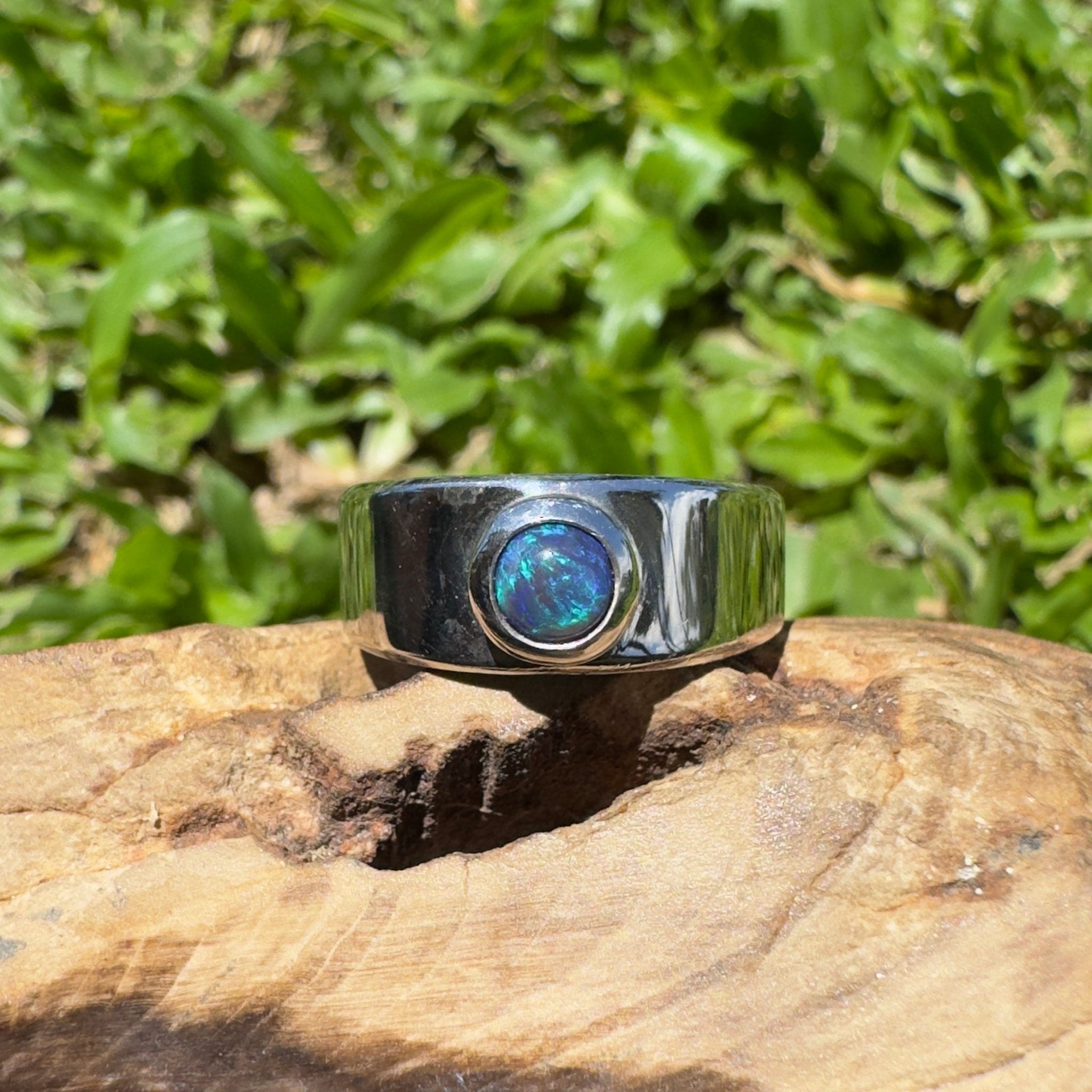 Bass Straight Midnight – Solid Lightning Ridge Opal 925 Sterling Silver Ring