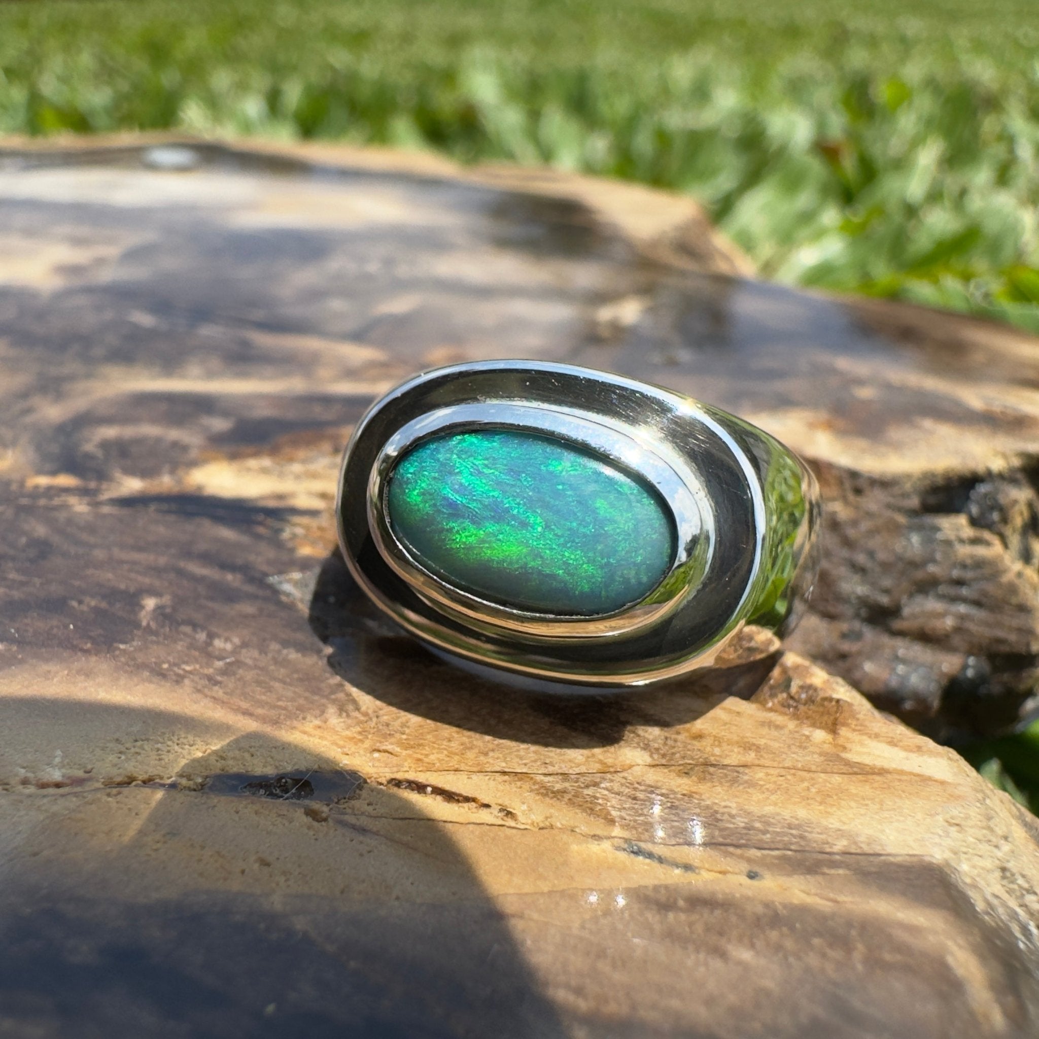 Bells Beach Blues ~ 1.9ct Solid Lightning Ridge Black Opal 925 Silver Ring