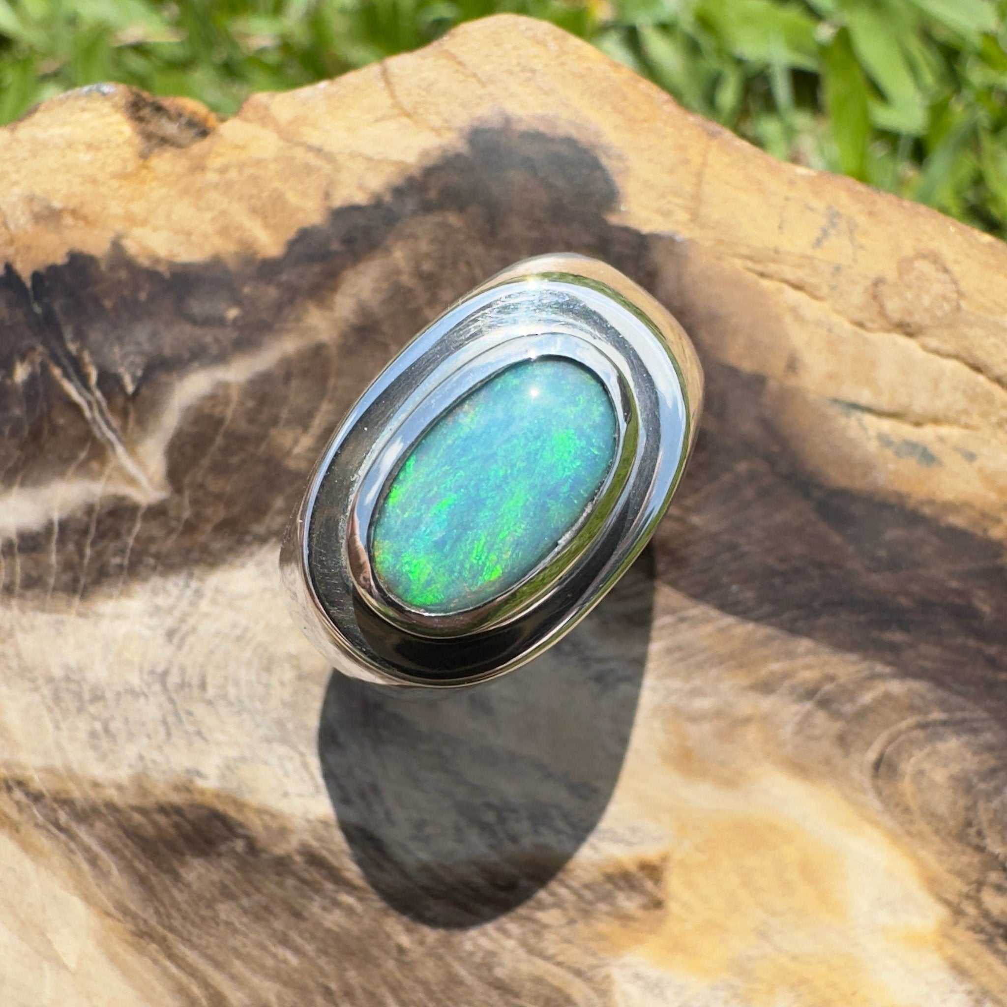Bells Beach Blues ~ 1.9ct Solid Lightning Ridge Black Opal 925 Silver Ring