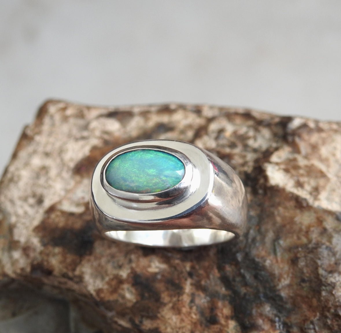 Bells Beach Blues ~ 1.9ct Solid Lightning Ridge Black Opal 925 Silver Ring