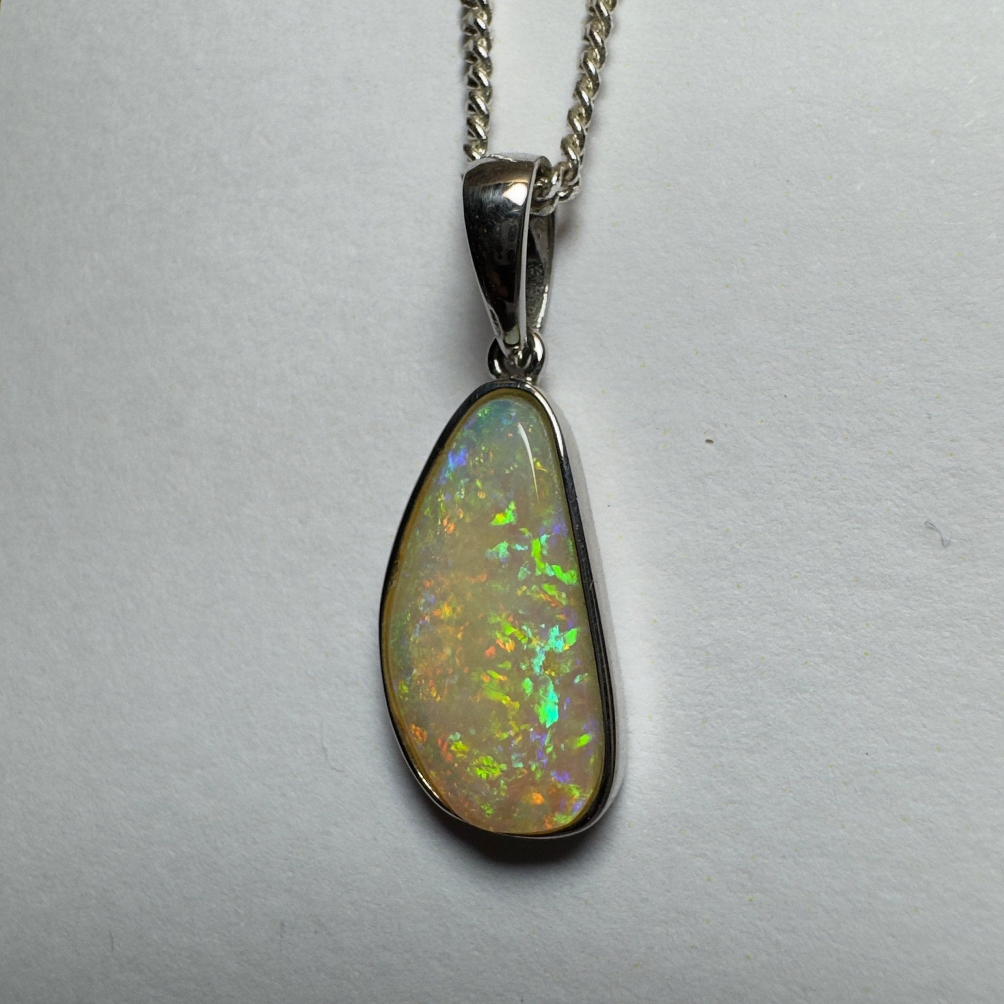 Bondi Beach Brightness ~ 2.1ct Coober Pedy Opal 925 Silver Pendant