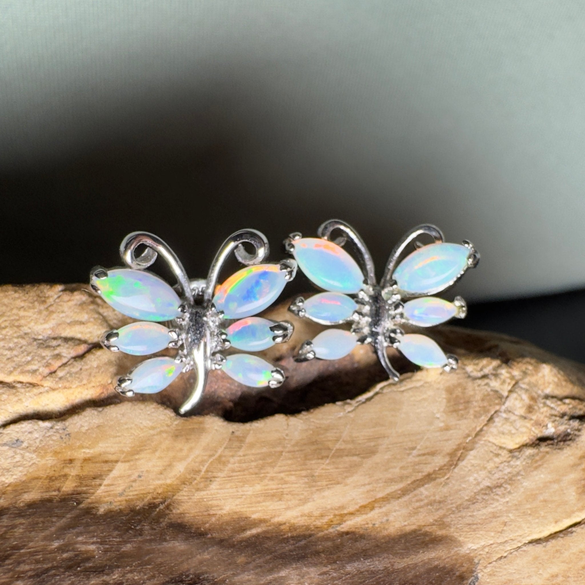 Breakaway Lightfall - 2.4ct Coober Pedy Opal 925 Silver Earrings