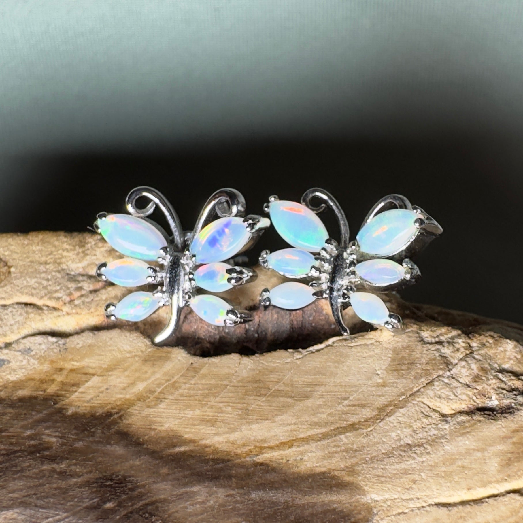 Breakaway Lightfall - 2.4ct Coober Pedy Opal 925 Silver Earrings