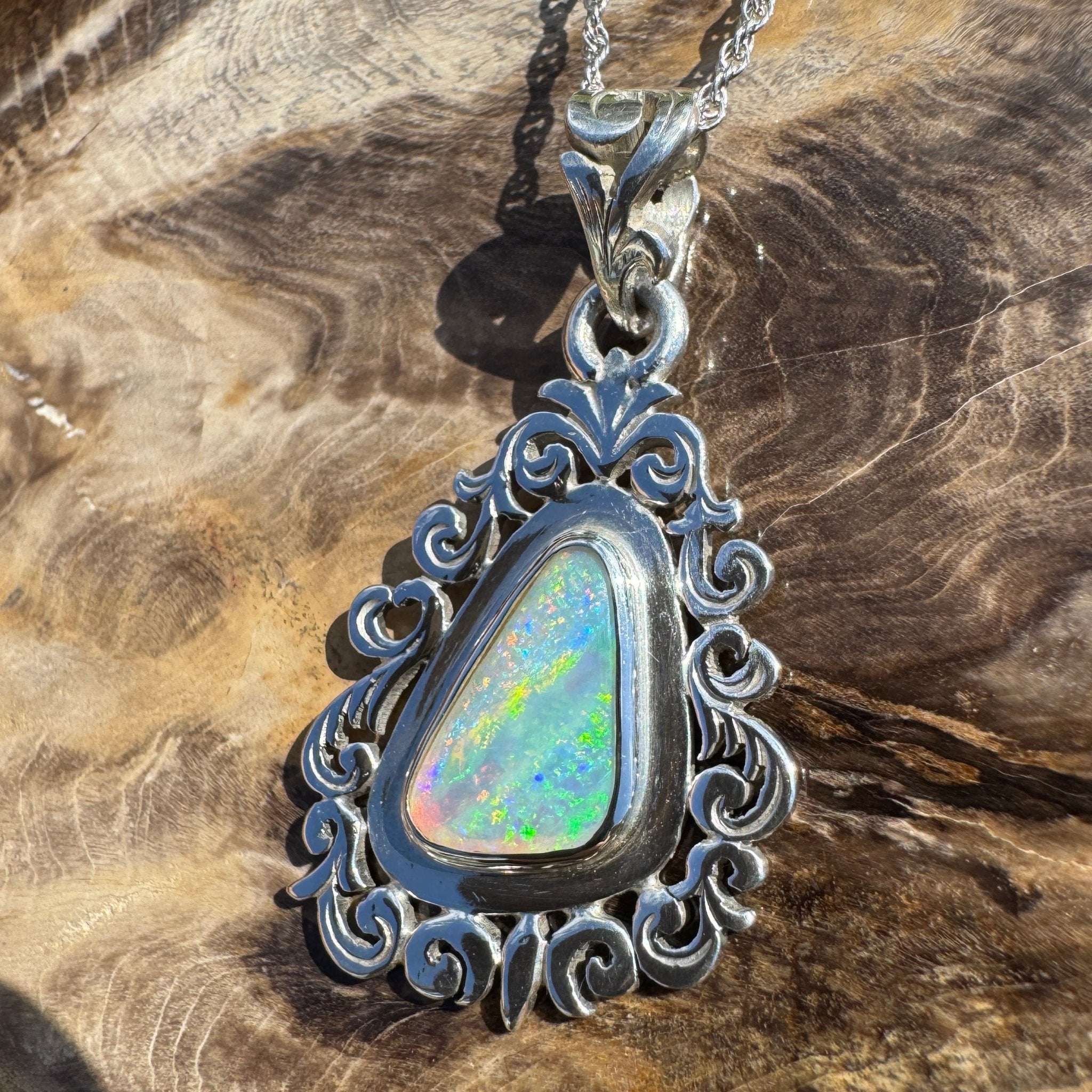Breakaways Glow – Solid 1.9ct Coober Pedy Crystal Opal 925 Sterling Silver Pendant Necklace