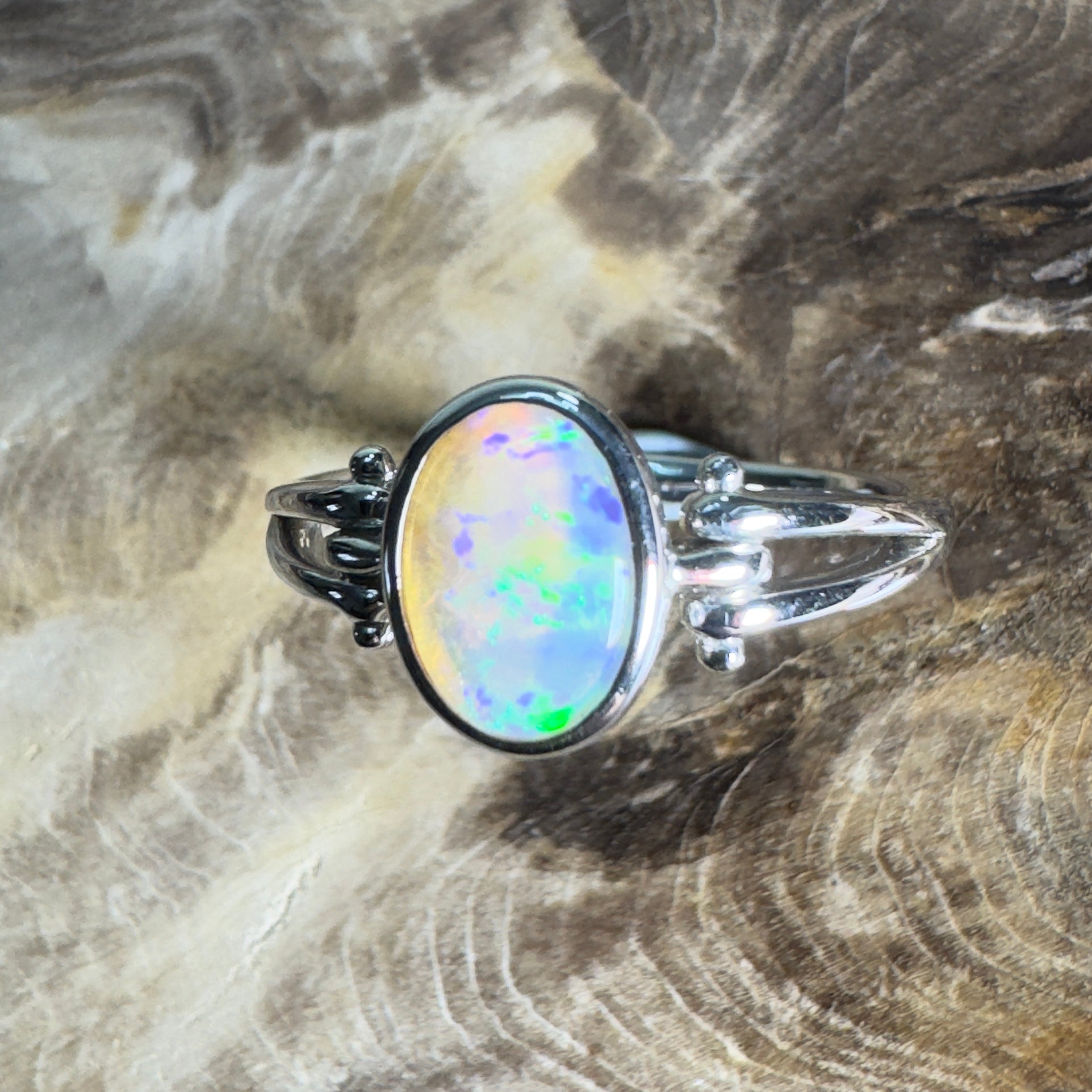 Breakaways Mirage ~ 0.76ct Solid Coober Pedy Opal 925 Silver Ring