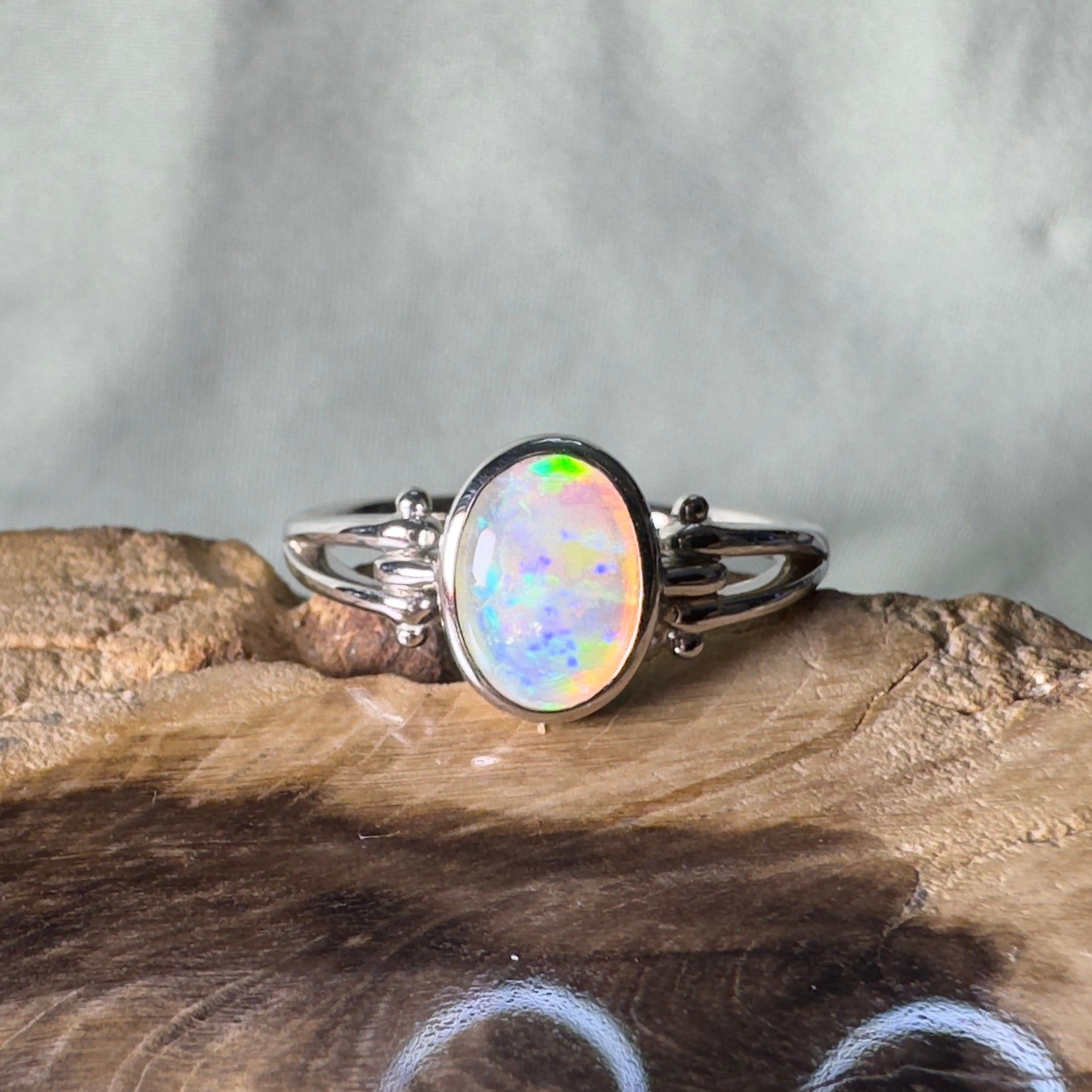 Breakaways Mirage ~ 0.76ct Solid Coober Pedy Opal 925 Silver Ring