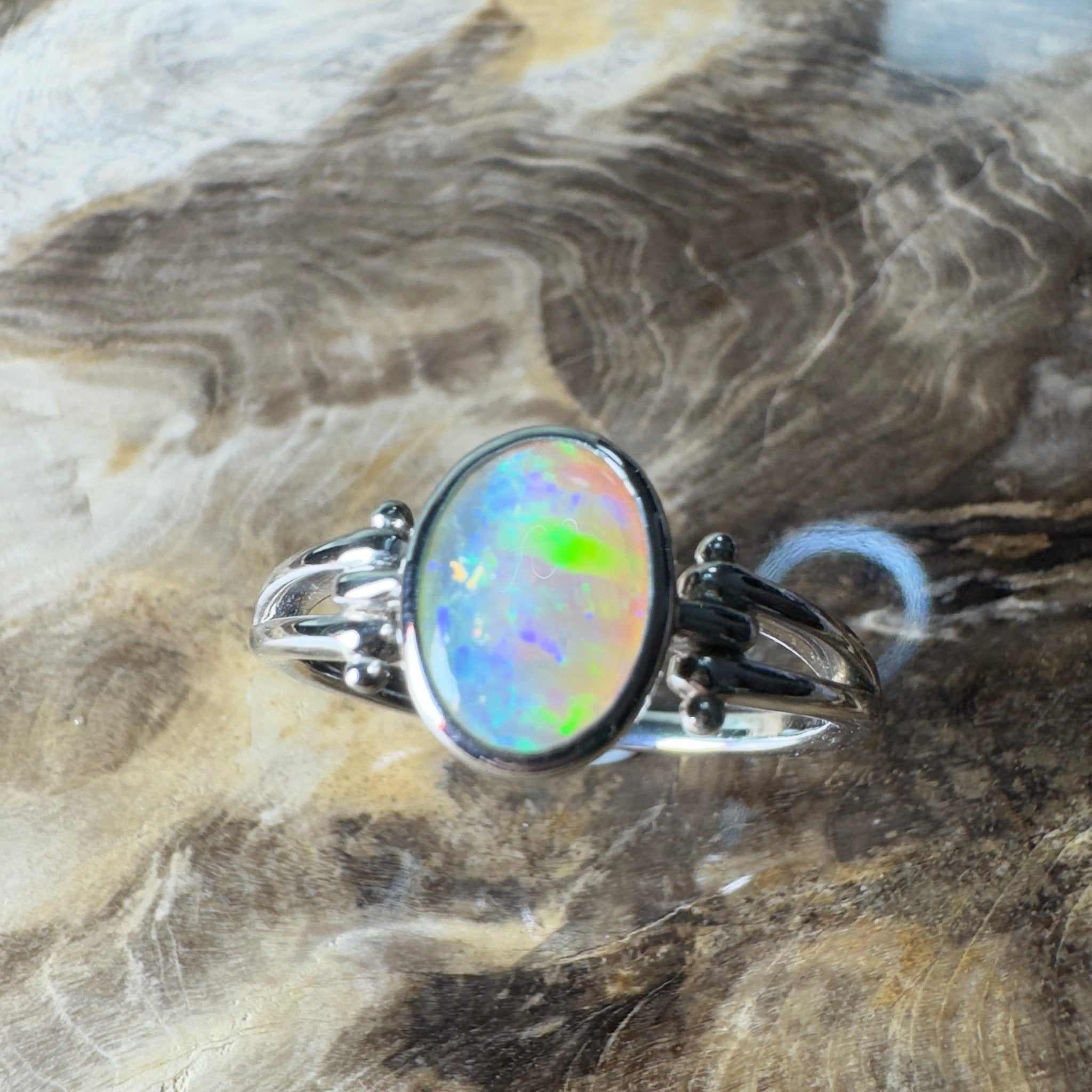 Breakaways Mirage ~ 0.76ct Solid Coober Pedy Opal 925 Silver Ring